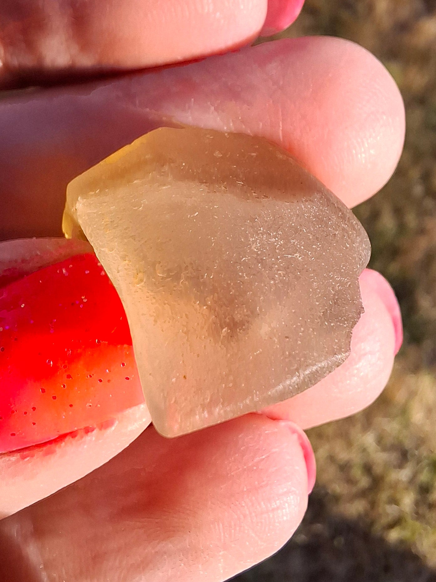 Libyan Desert Glass (darker) Piece, 7.00g, Tektite (Ref: L1373)