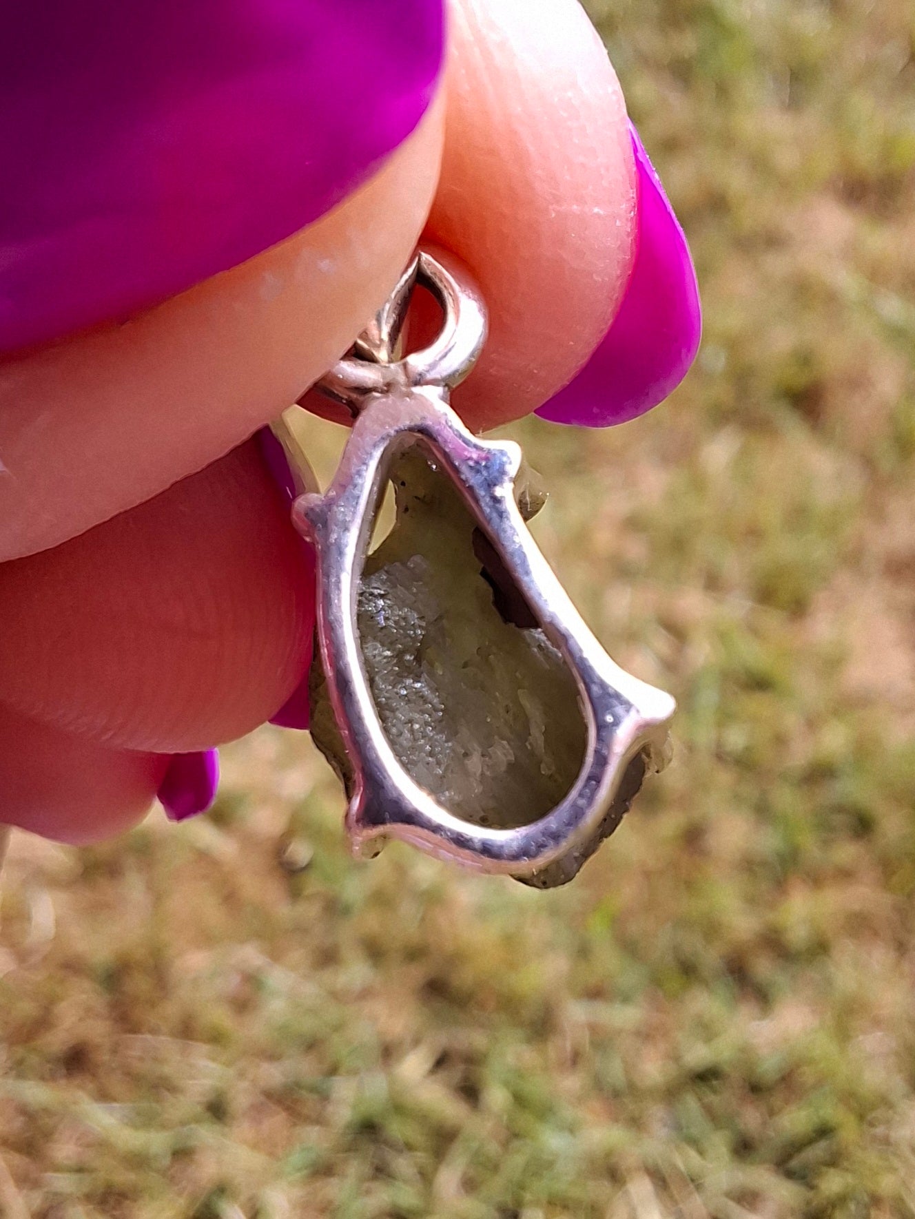 Moldavite Claw Pendant, 925 Silver, Tektite (Ref: P19)