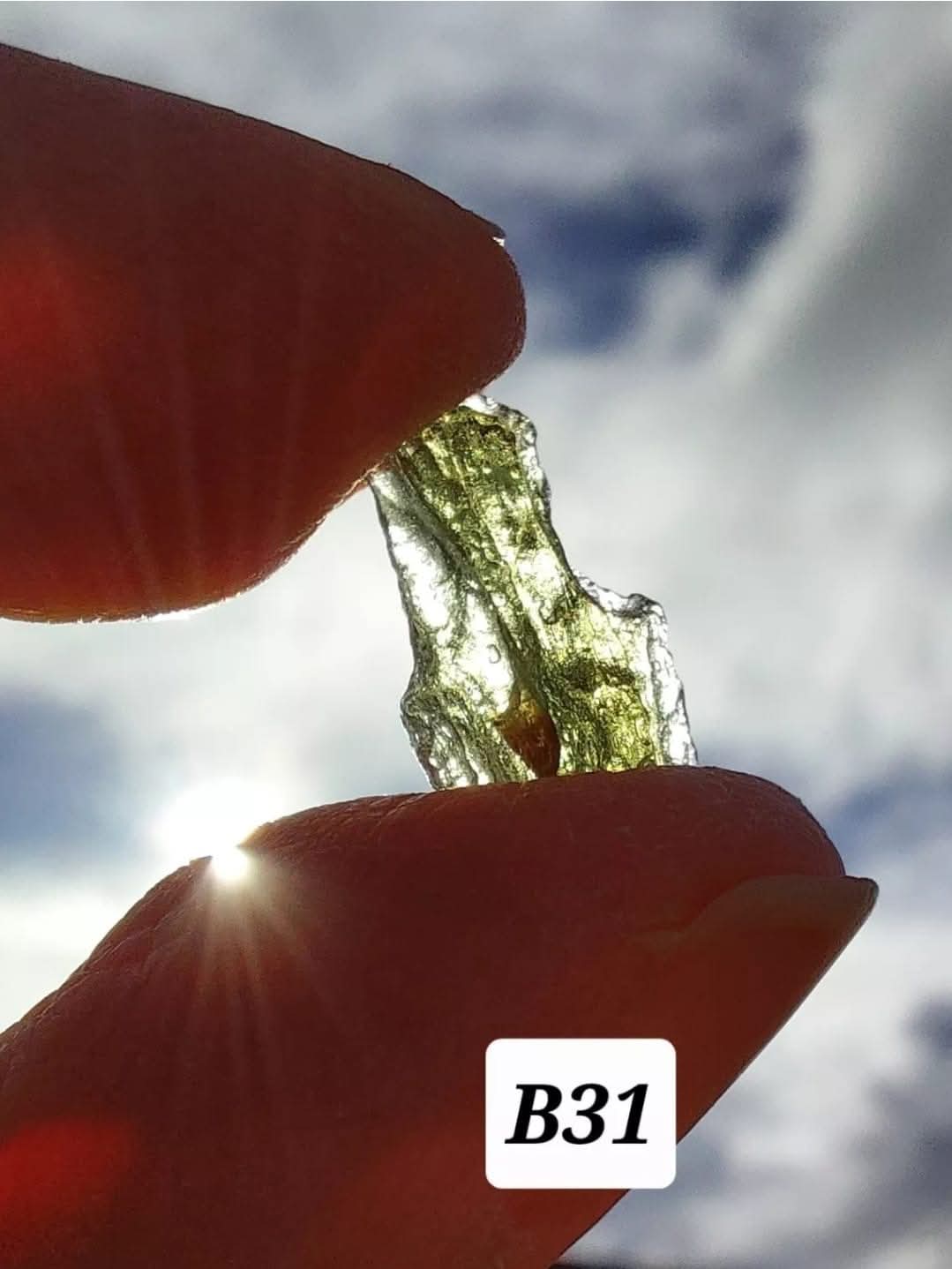 Moldavite Small Piece, 0.43g, Tektite (Ref: B31)