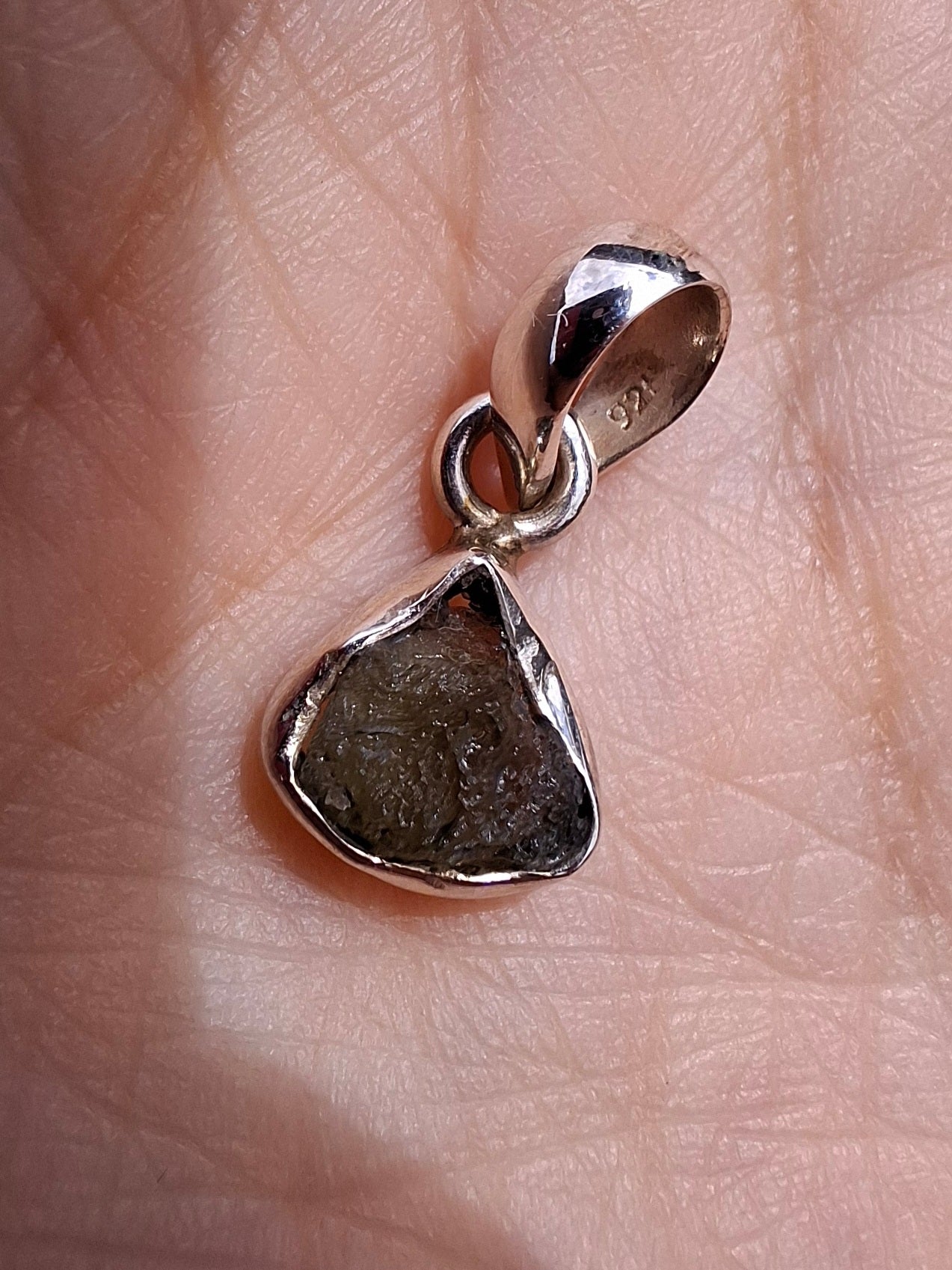 Moldavite Pendant, 925 Silver, Tektite (Ref: P69)