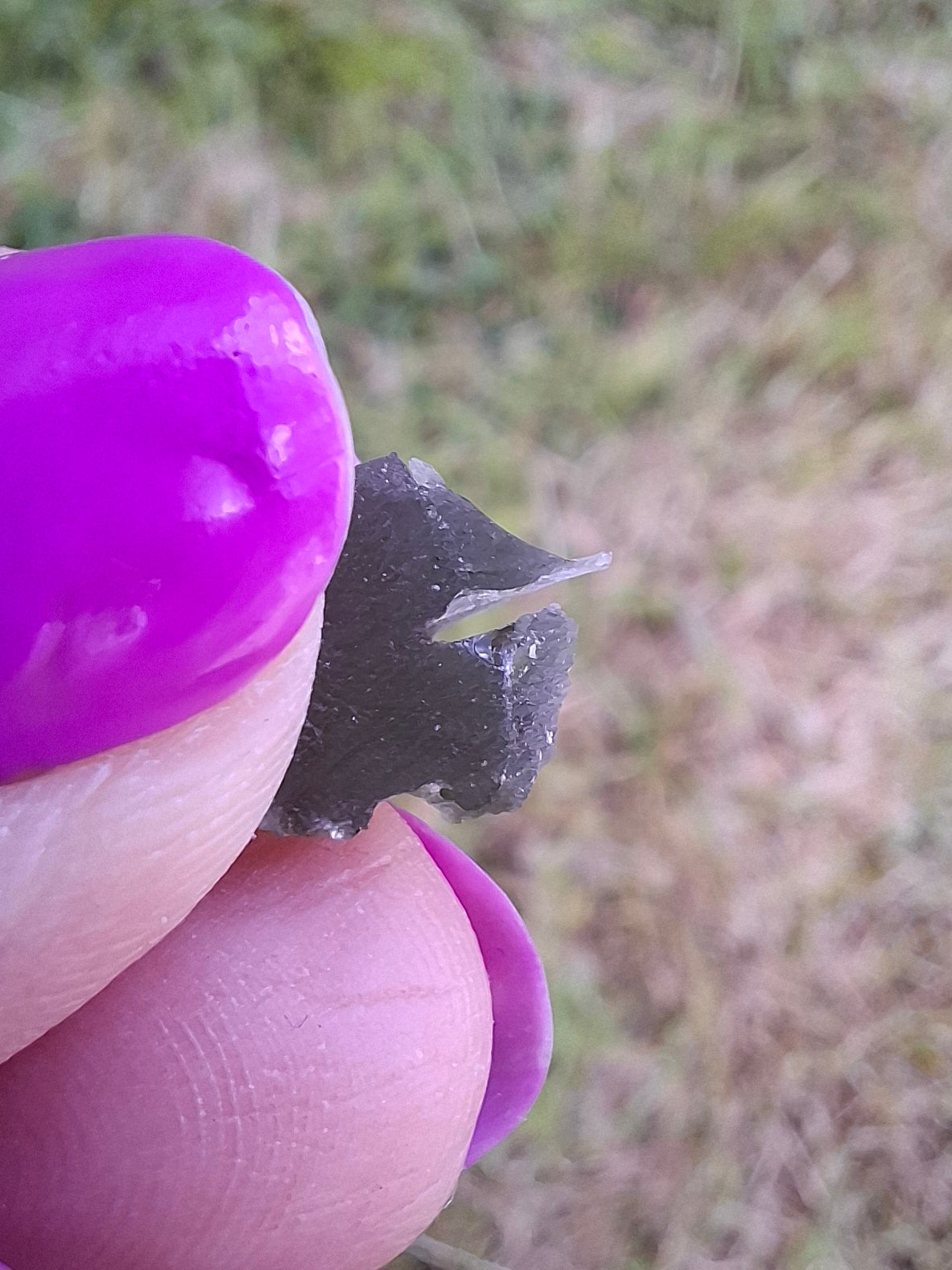 Moldavite Piece, 0.87g, Tektite (Ref: 1453)