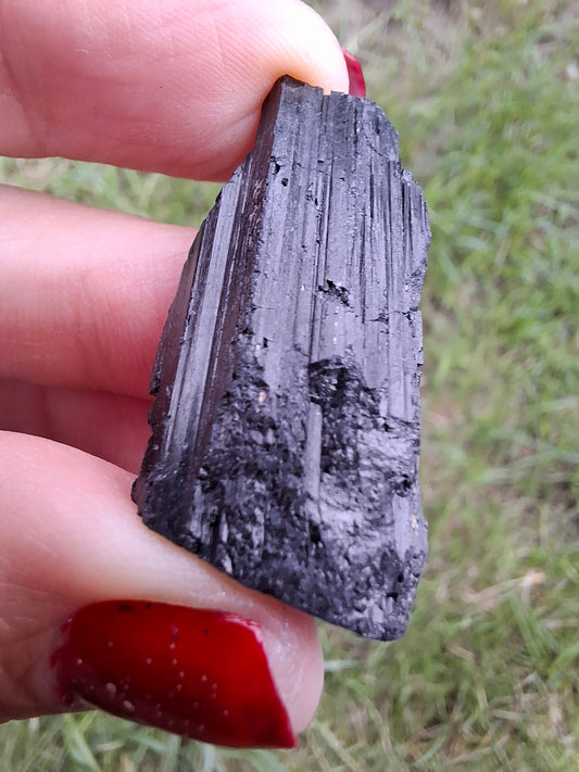 Black Tourmaline RAW, 12.17g, Crystal (Ref: RBT12)