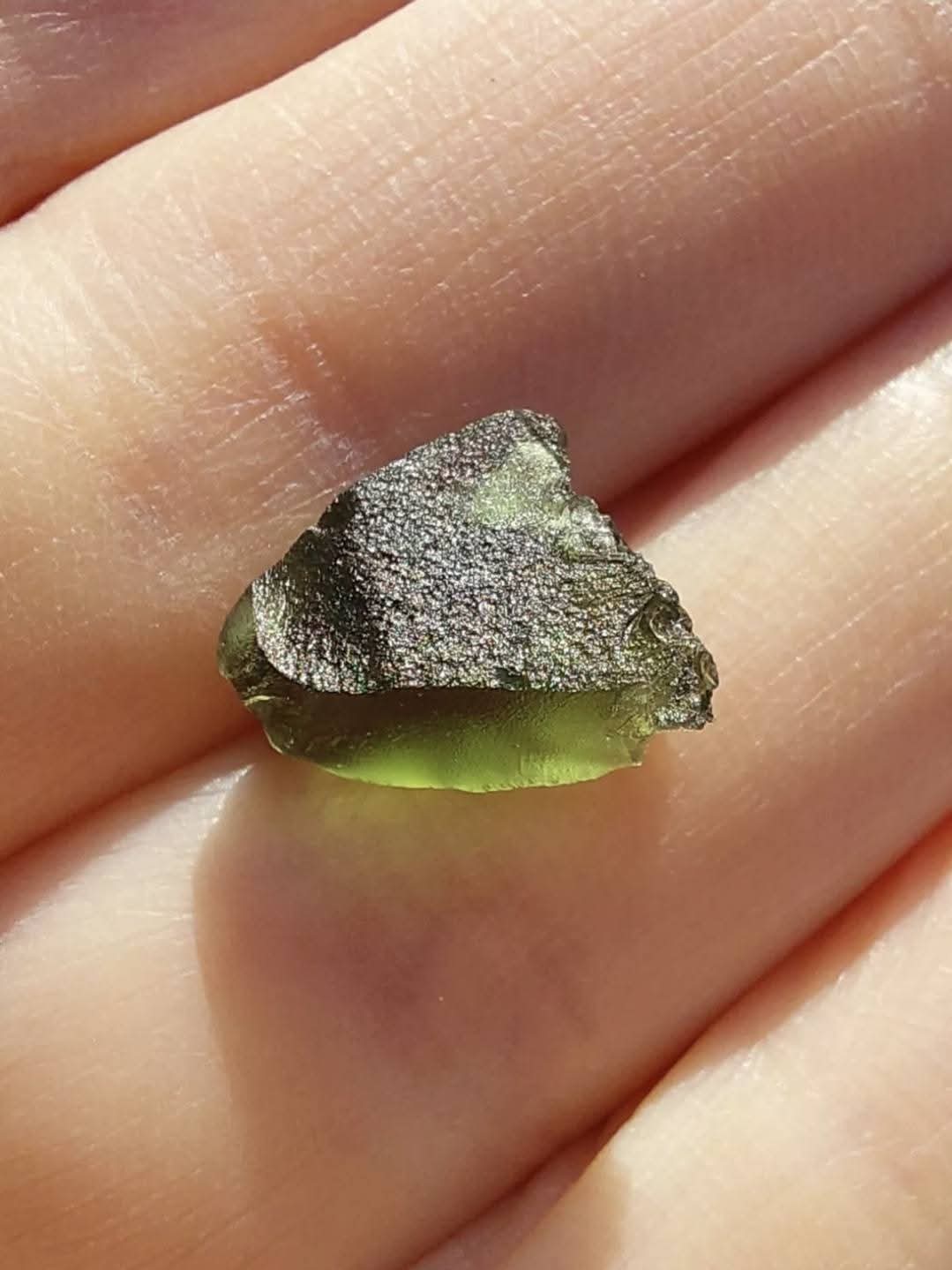 Moldavite Piece, 0.94g, Tektite (Ref: 937)