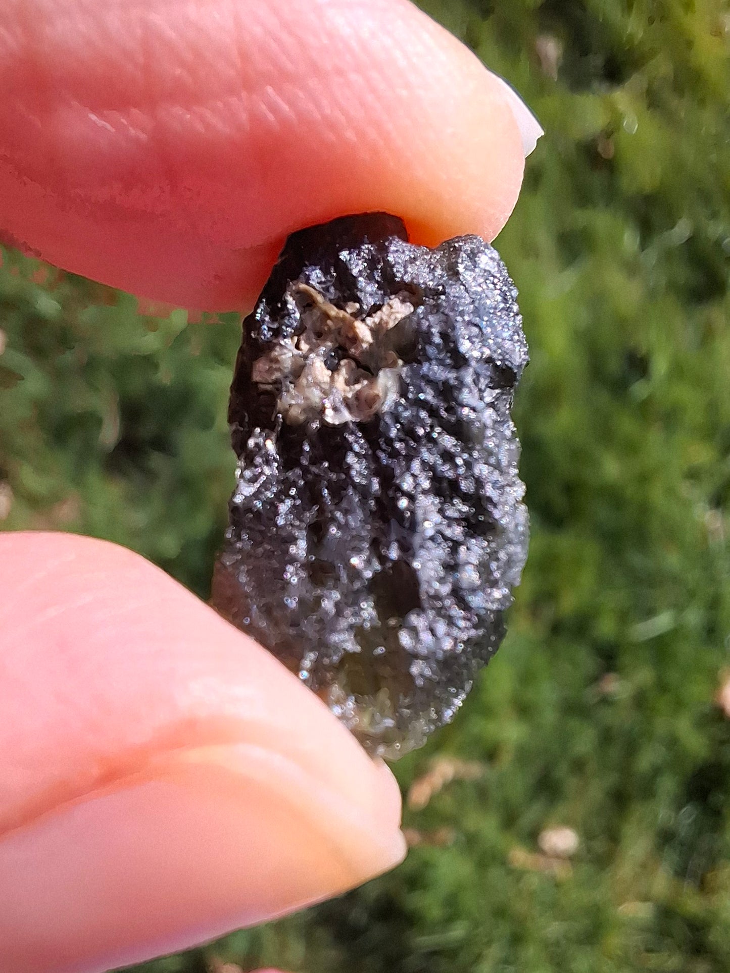 Moldavite Piece, 2.26g, Tektite (Ref: 1336)