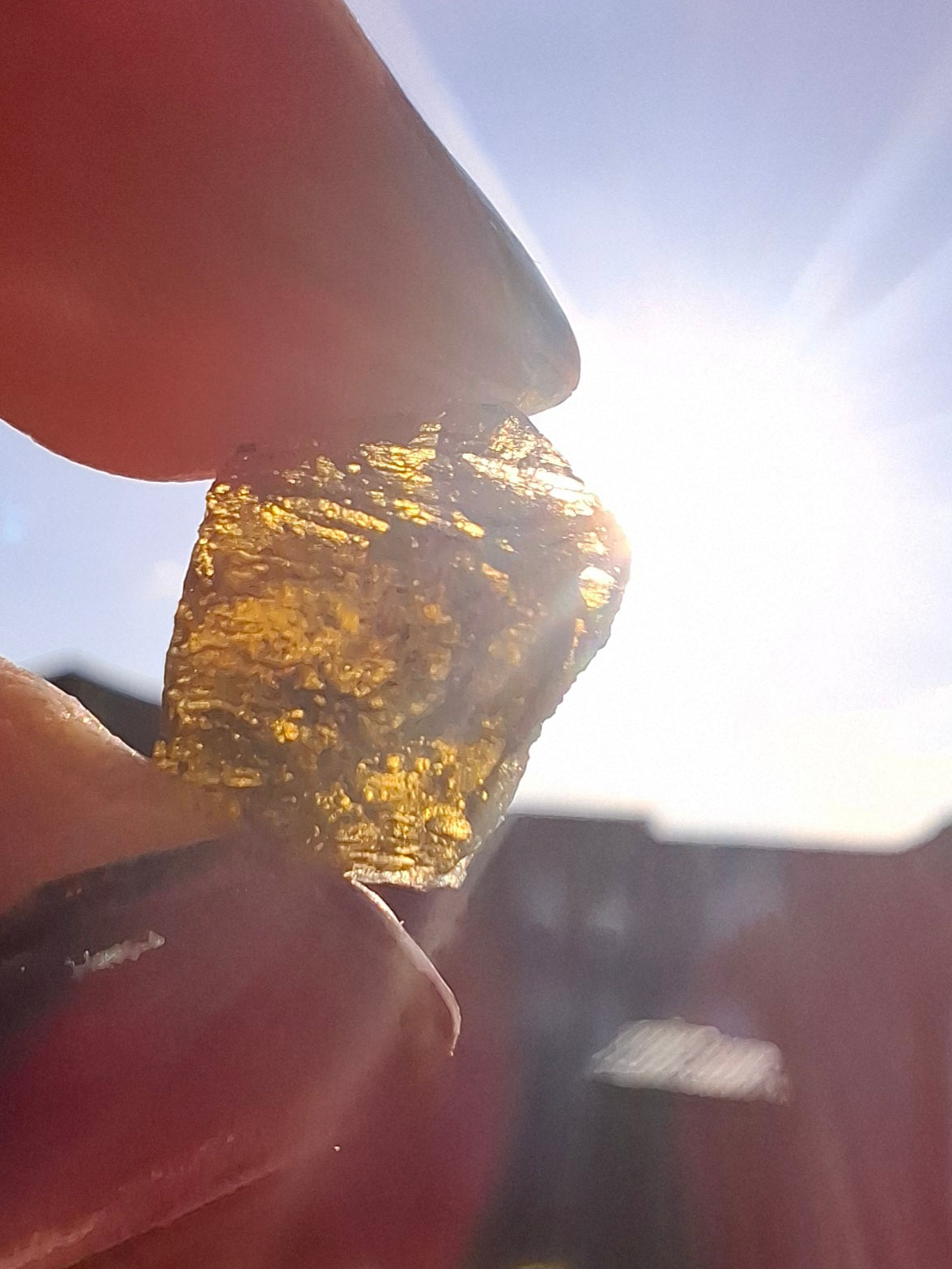 Moldavite Piece, 0.87g, Tektite (Ref: 1392)