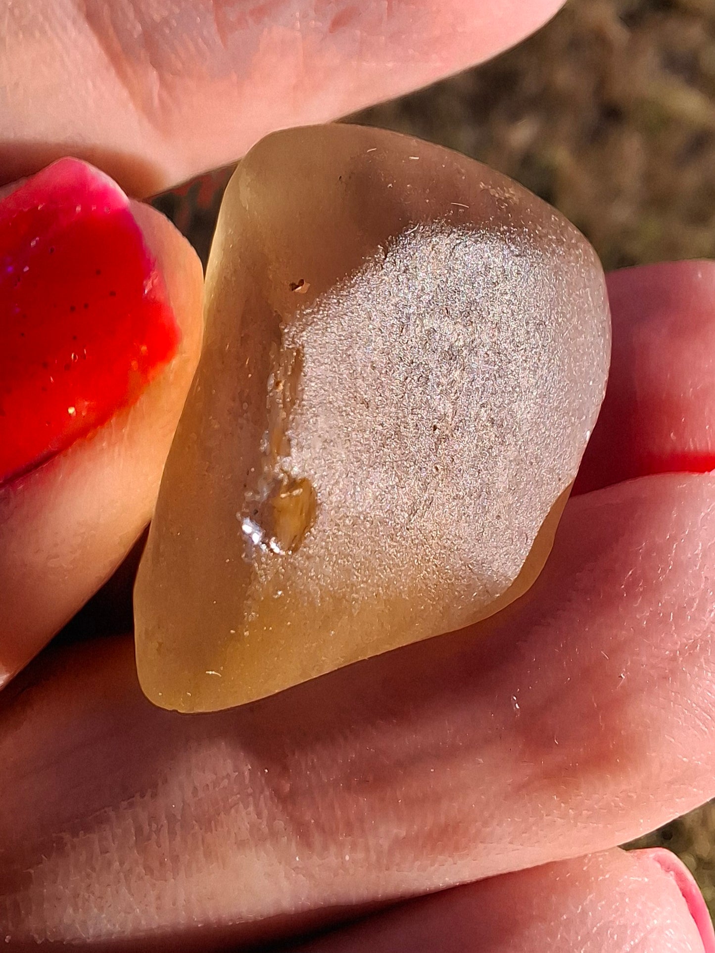 Libyan Desert Glass (darker) Piece, 9.54g, Tektite (Ref: L1371)