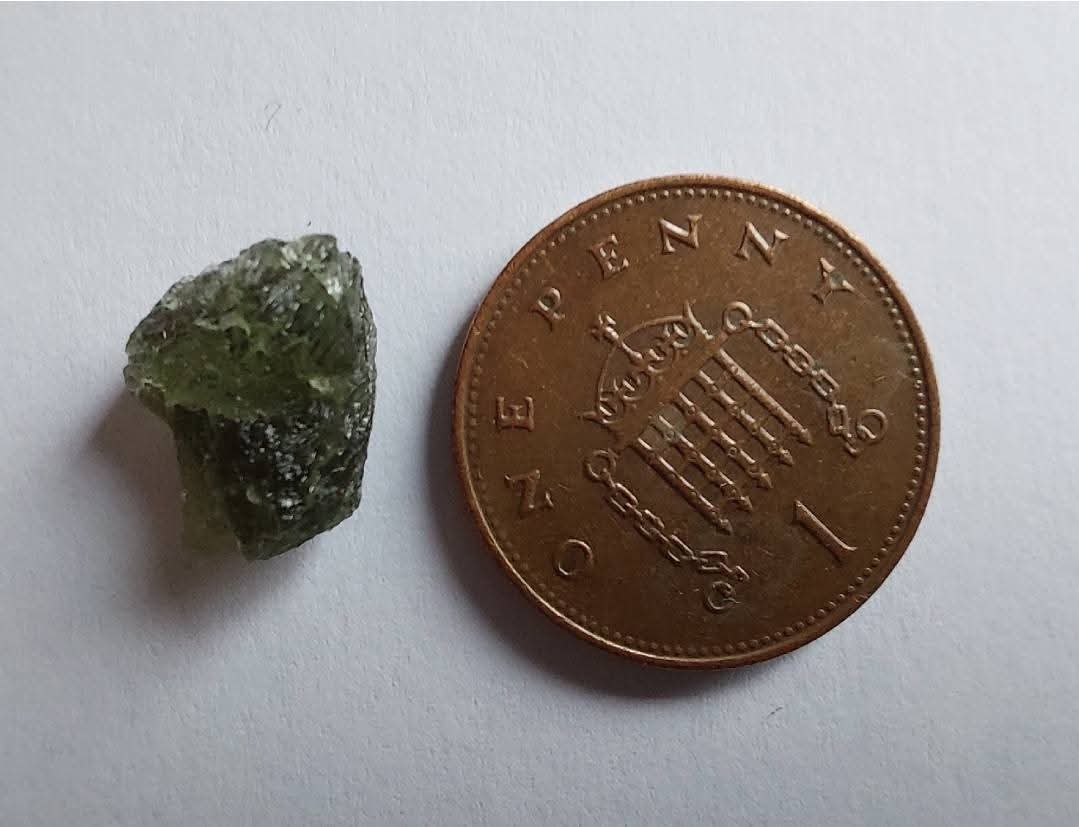 Moldavite Piece, 0.76g, Tektite (Ref: E207)