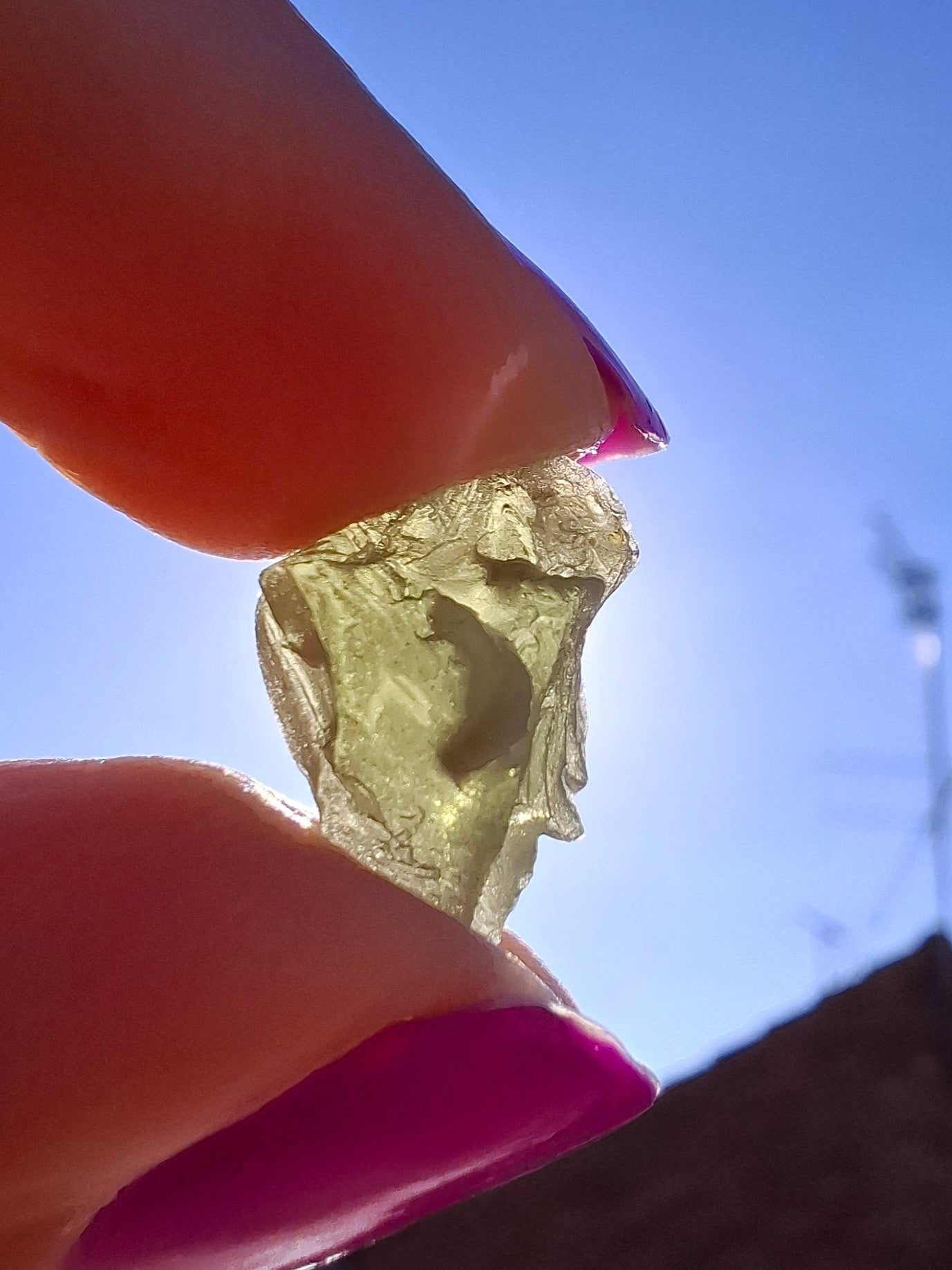 Moldavite Piece, 0.91g, Tektite (Ref: 1460)