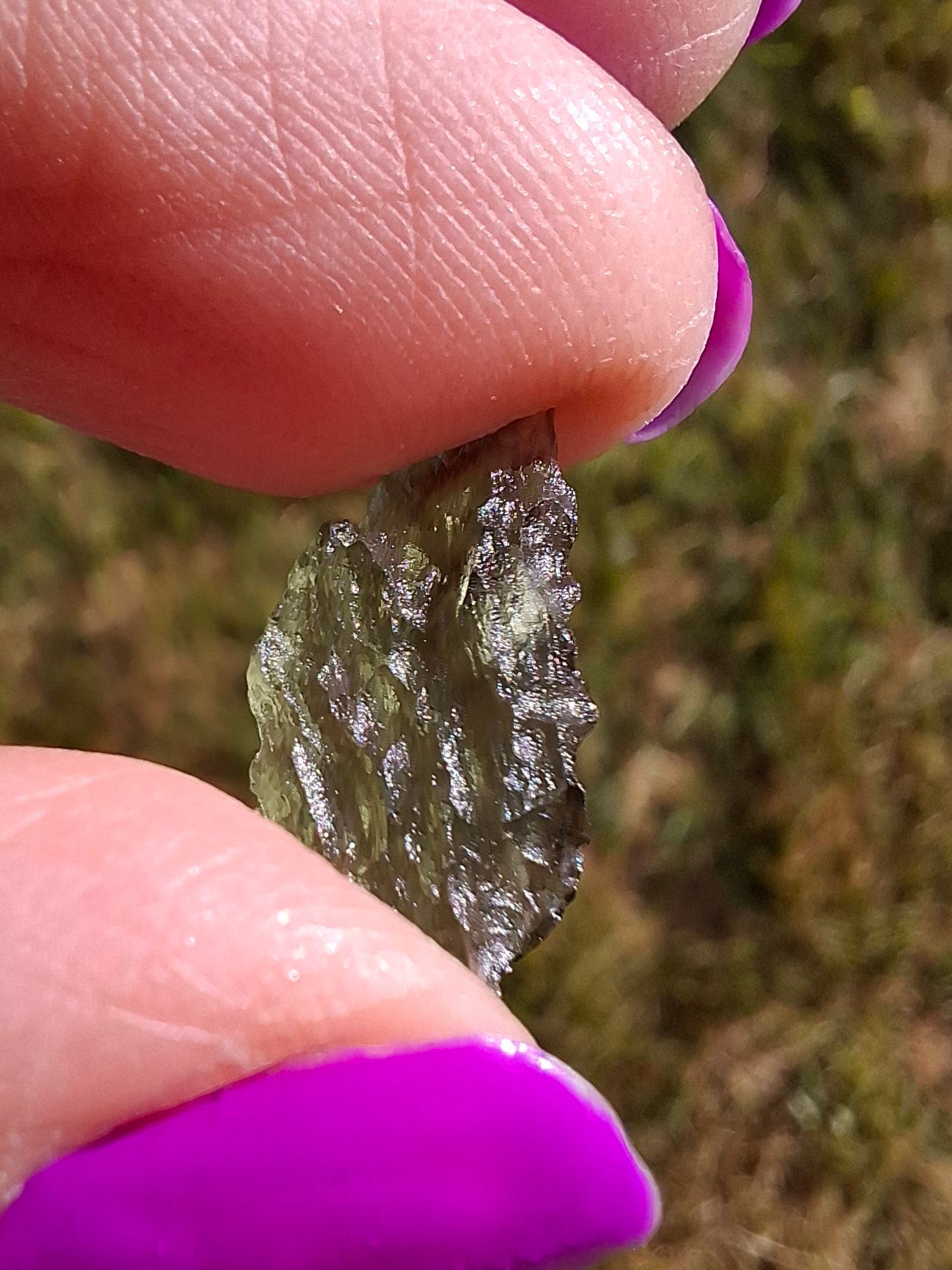 Moldavite Piece, 0.43g, Tektite (Ref: 1435)