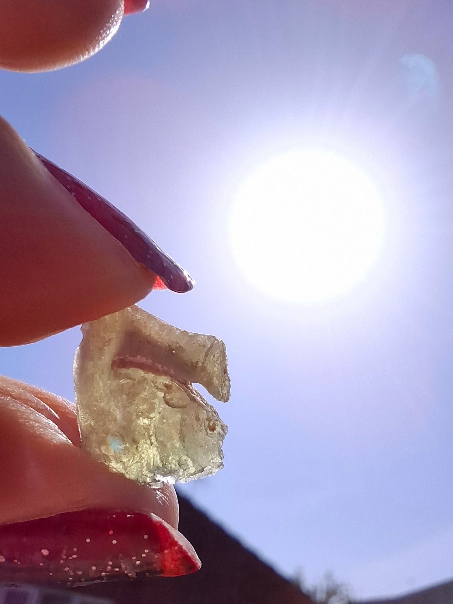 Moldavite Piece, 0.68g, Tektite (Ref: 1481)