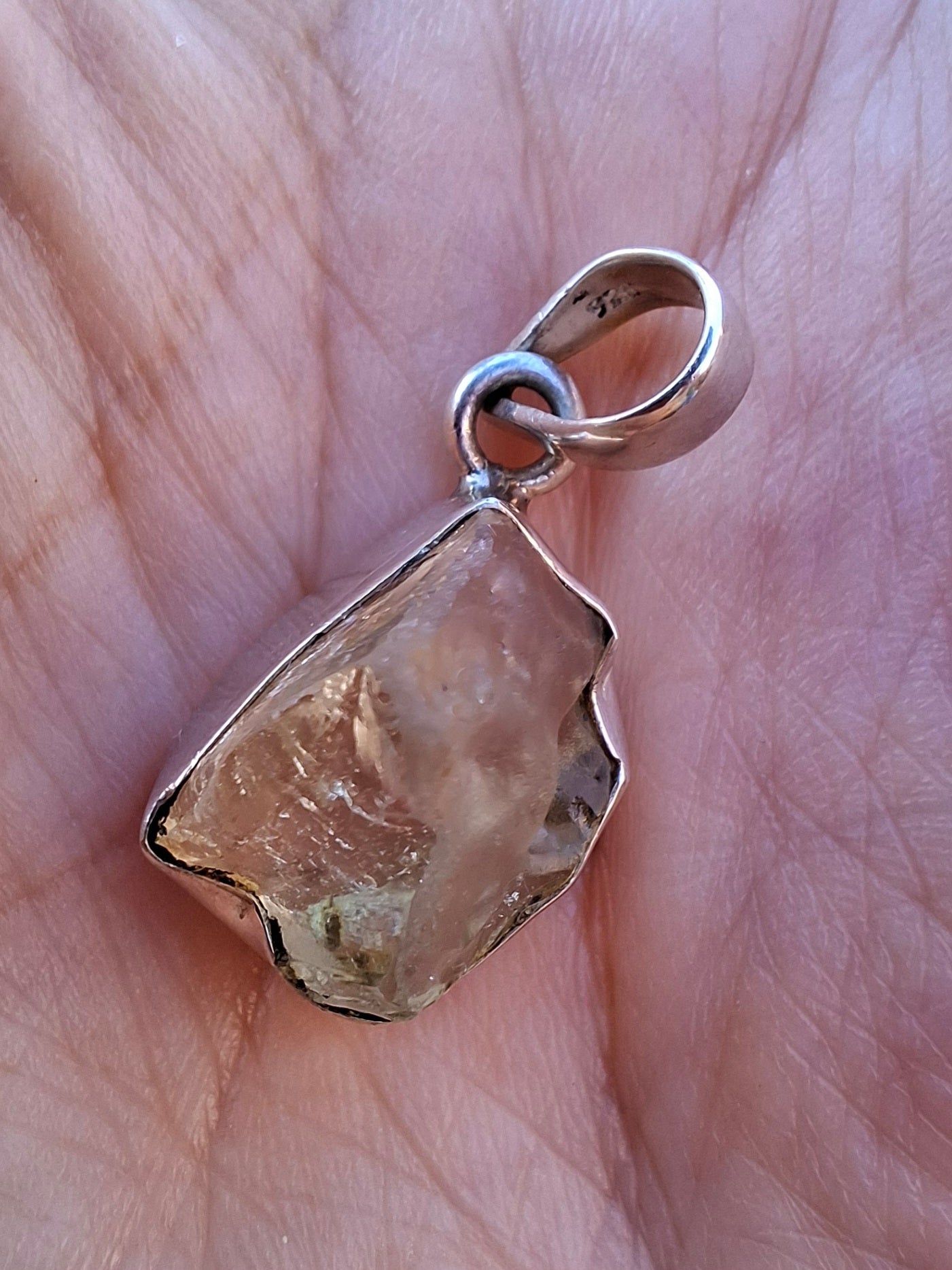 Libyan Desert Glass Pendant, 925 Silver, Tektite (LP103)