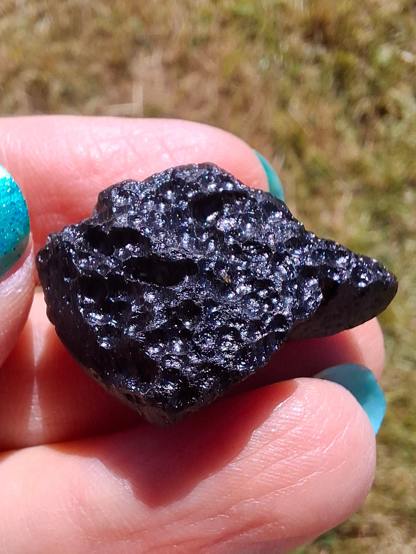 Guang Dong (Chinese), 7.92g, Tektite