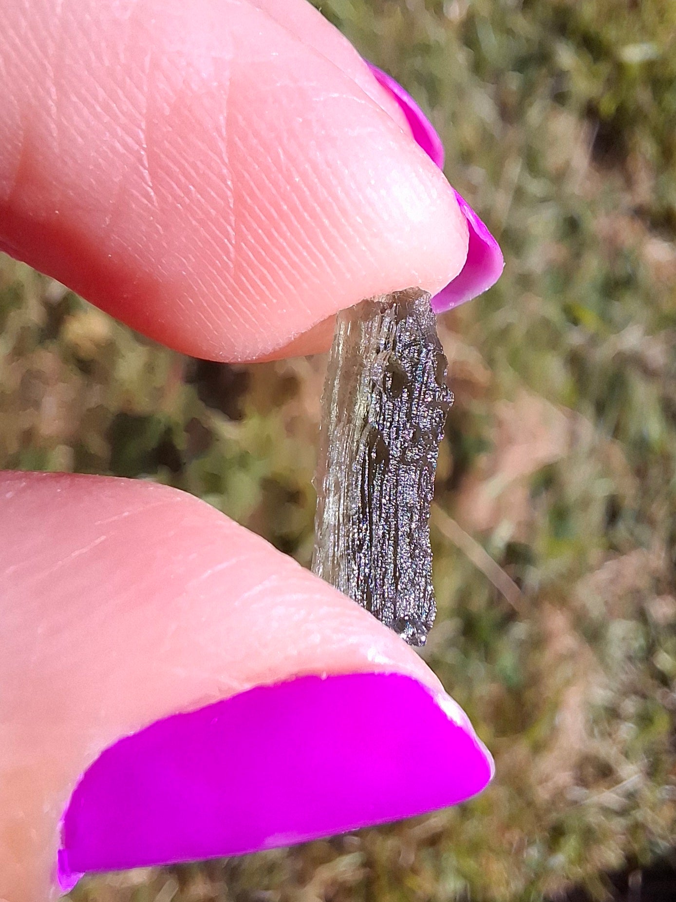 Moldavite Piece, 0.49g, Tektite (Ref: 1452)