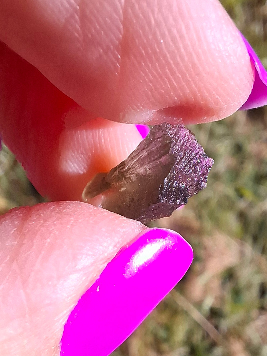 Moldavite Piece, 0.49g, Tektite (Ref: 1452)