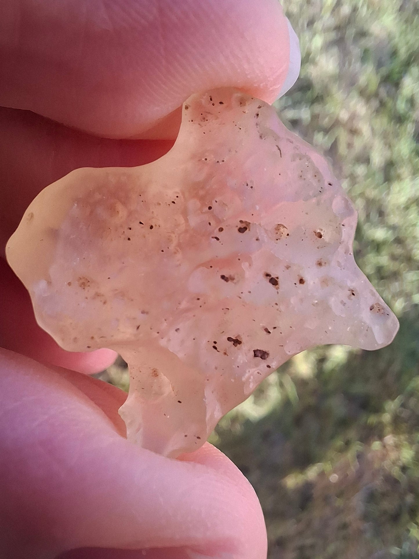 Libyan Desert Glass Piece, 5.68g, Tektite (Ref: LE258)