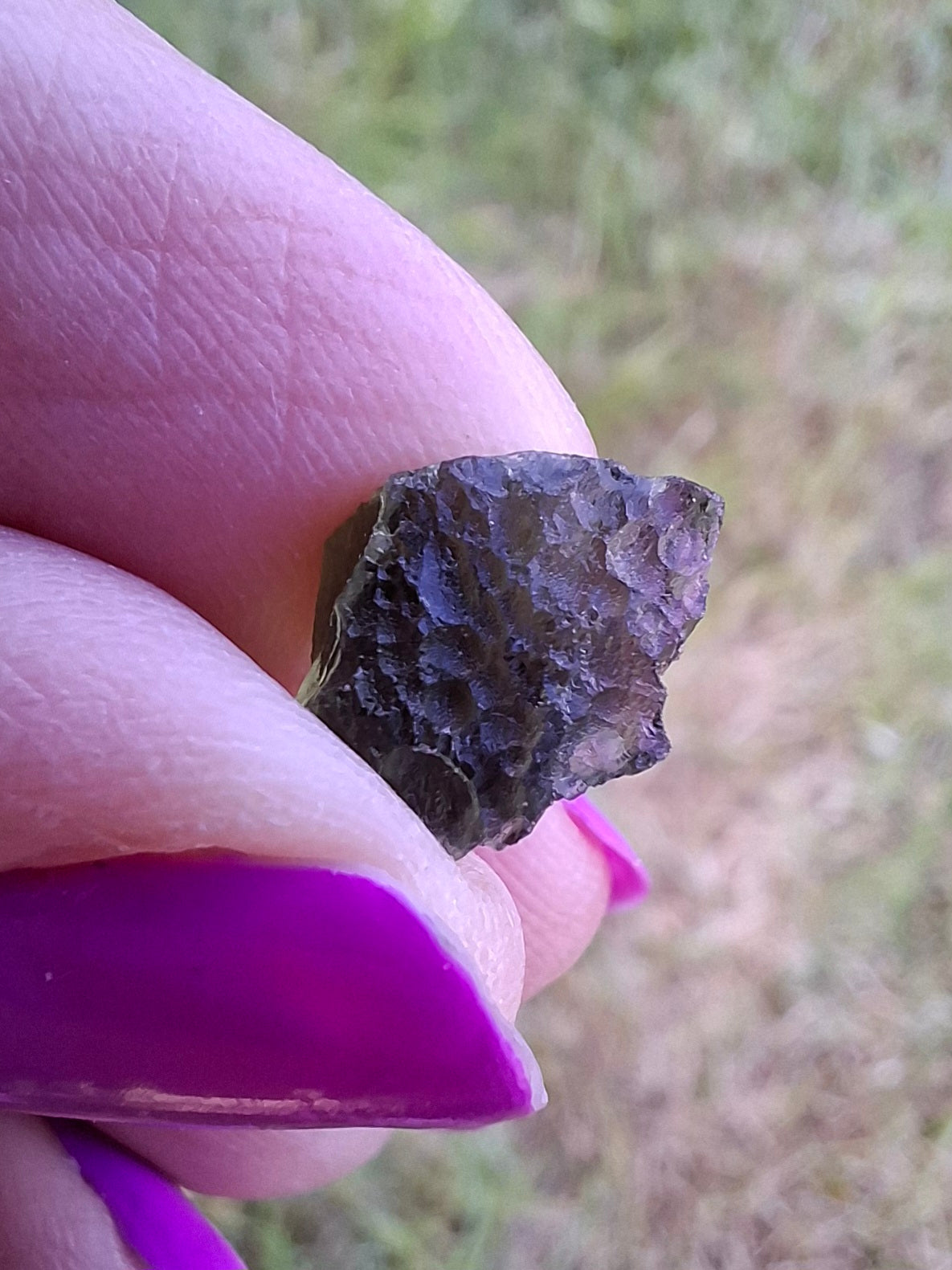 Moldavite Piece, 0.82g, Tektite (Ref: 1456)