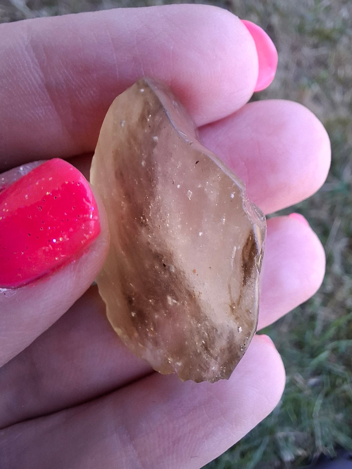 Libyan Desert Glass (darker) Piece, 12.00g, Tektite (Ref: L1377)