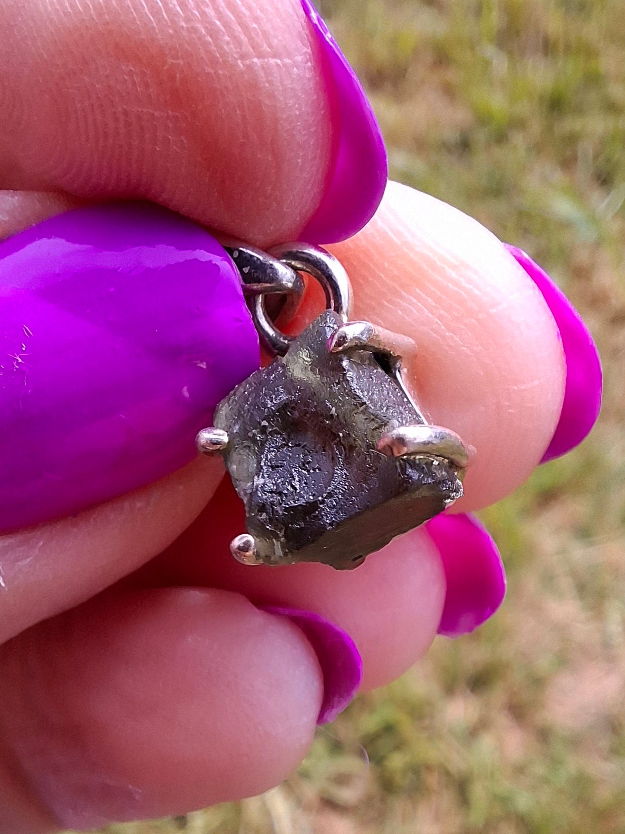 Moldavite Claw Pendant, 925 Silver, Tektite (Ref: P20)