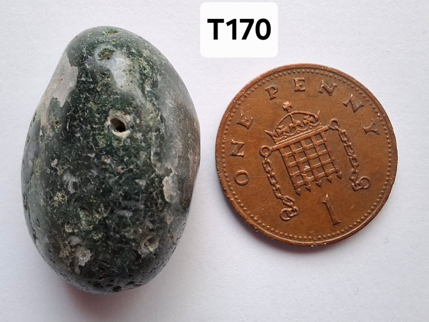 Green Moss Agate, Tumble Stone, Crystal (Ref: T170)
