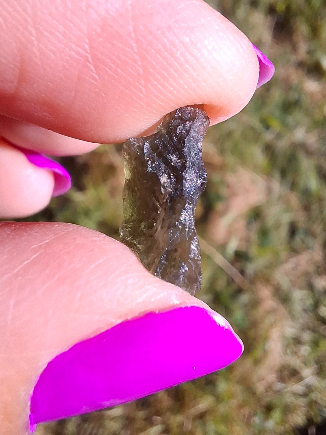 Moldavite Piece, 0.82g, Tektite (Ref: 1454)