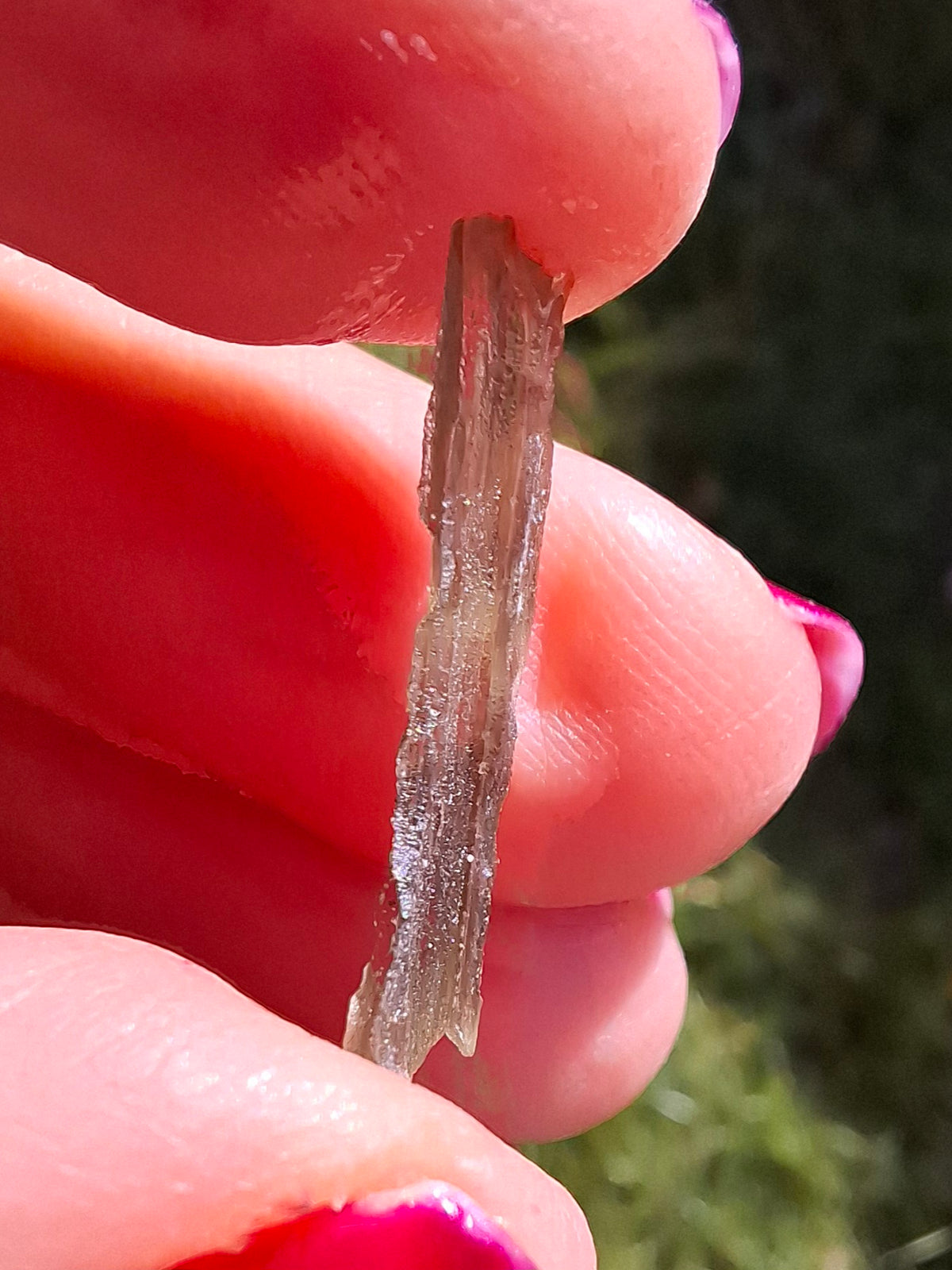 Moldavite Piece, 0.46g, Tektite (Ref: 1521)