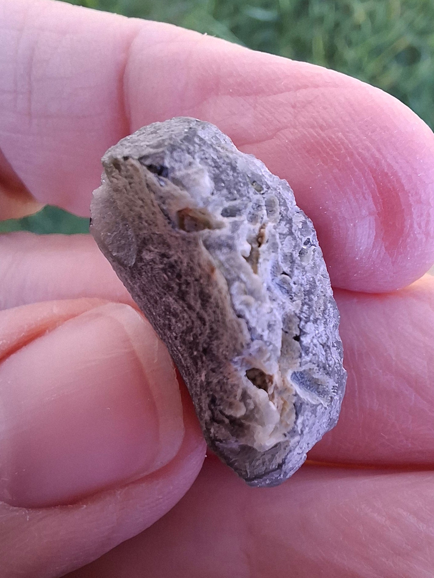 Moldavite Piece, SNOWFLAKE, FROSTED, BARTOCHOV, 4.30g, Tektite (Ref: 1363)