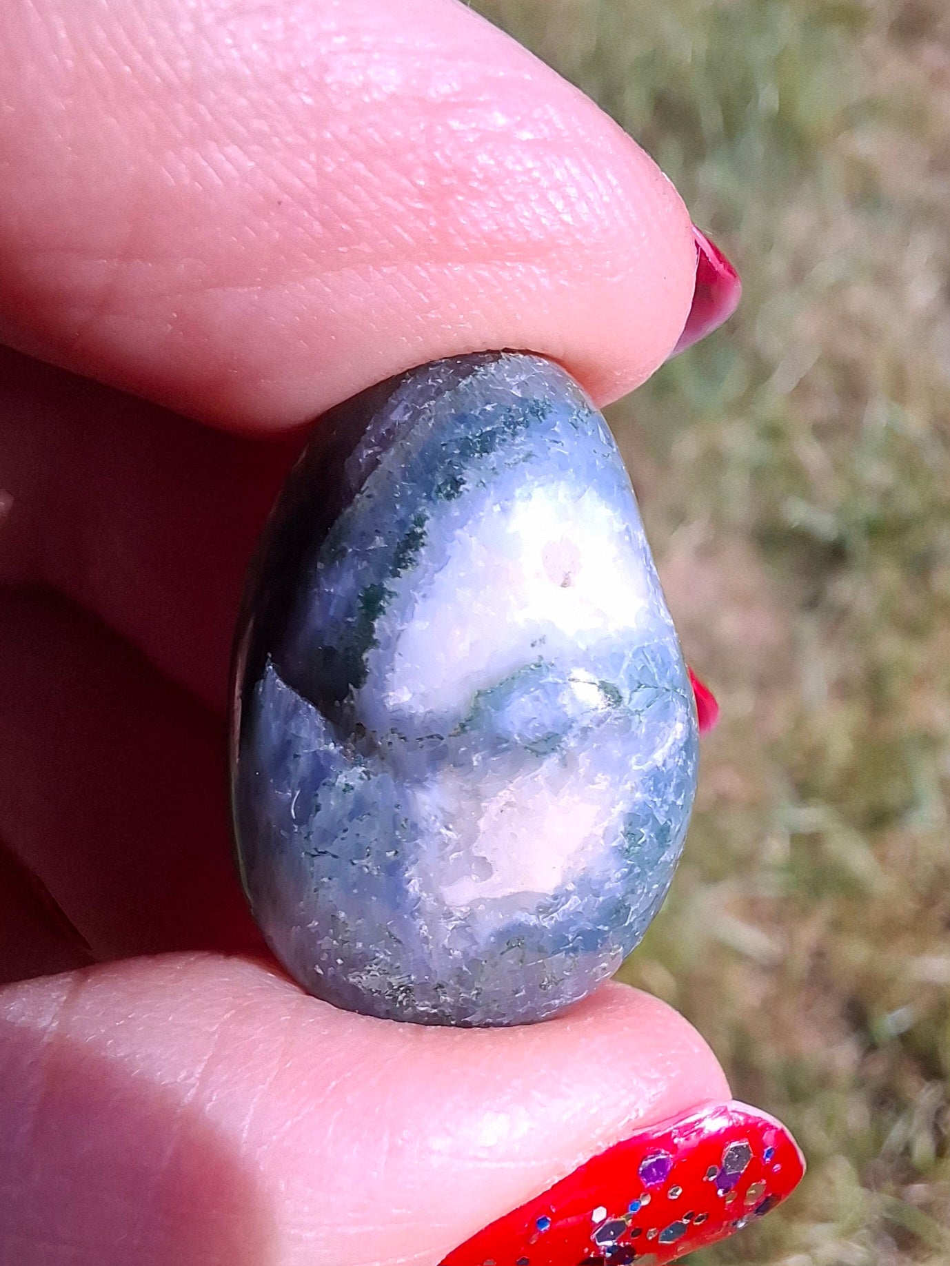 Green Moss Agate, Tumble Stone, Crystal (Ref: T168)