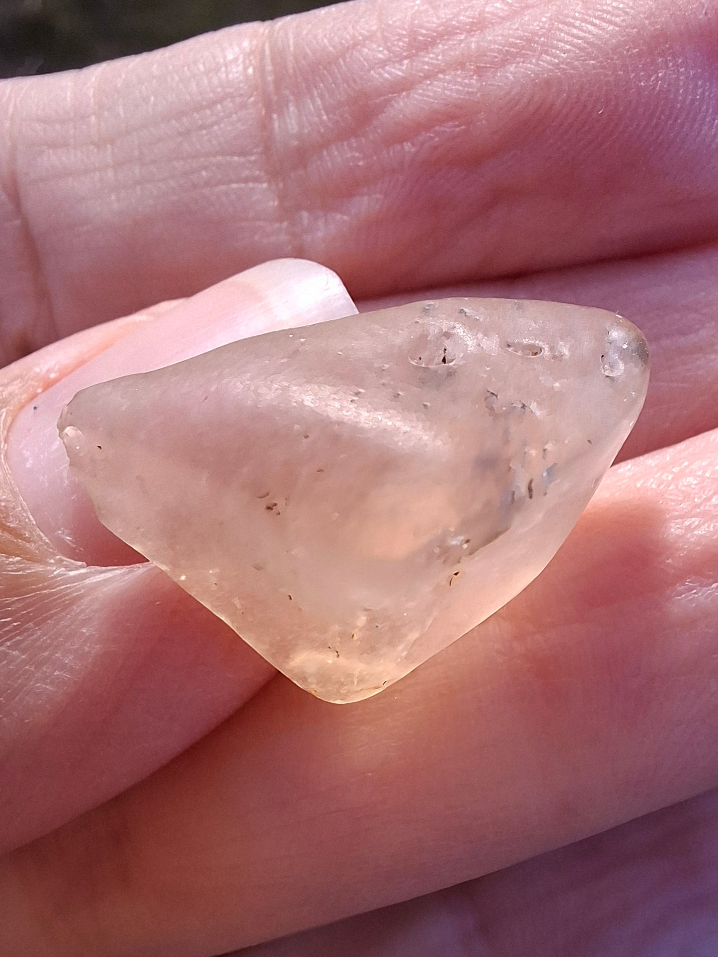 Libyan Desert Glass Piece, 2.80g, Tektite (Ref: LE274)