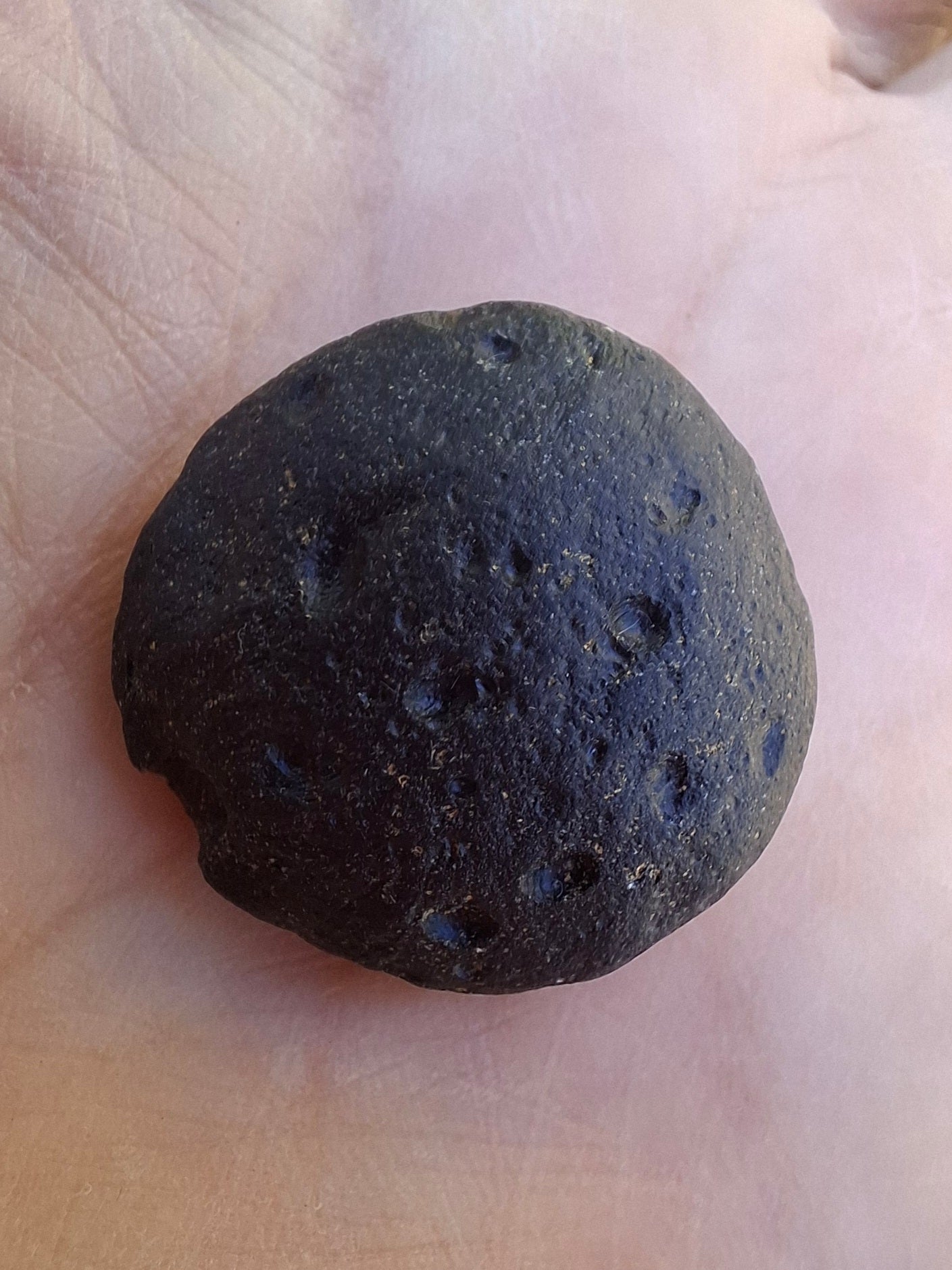 Philippinite (Rizalite), 7.48g, Tektite
