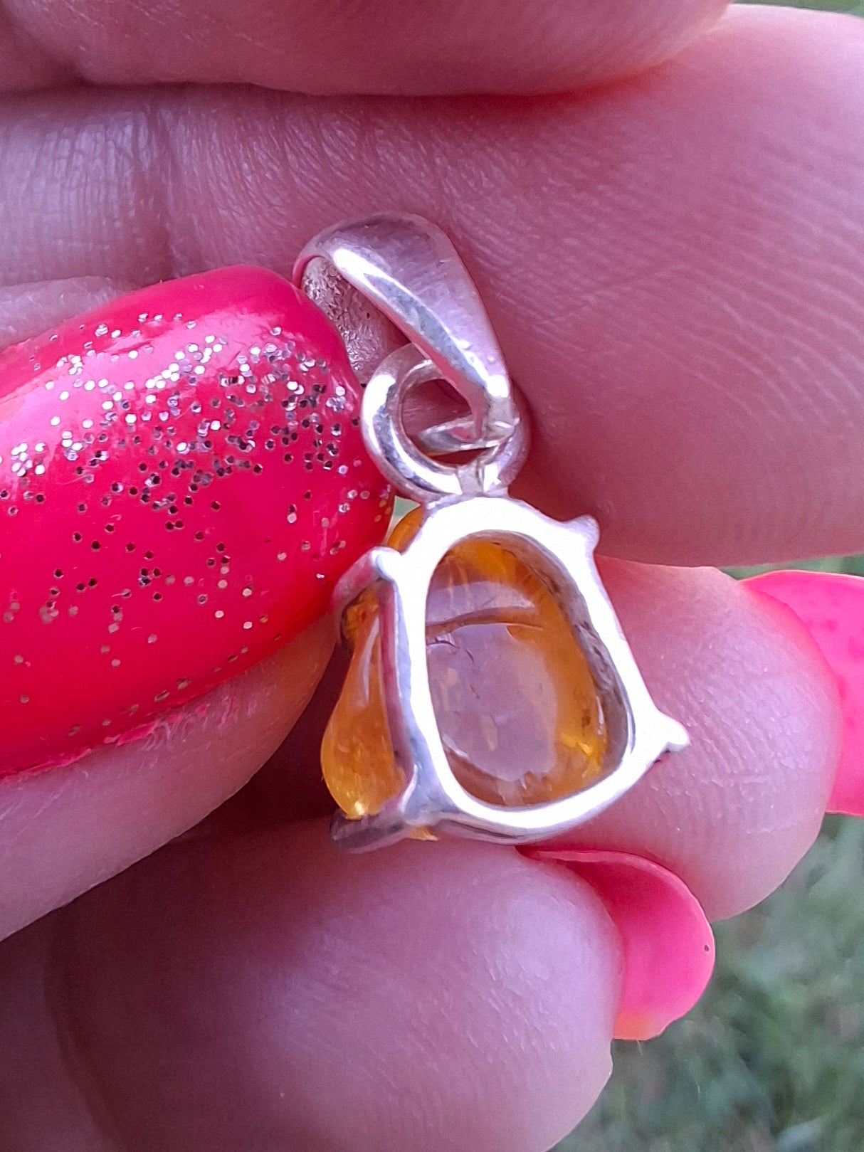 Baltic Amber Pendant, 925 Silver, Fossil (Ref: AP25)