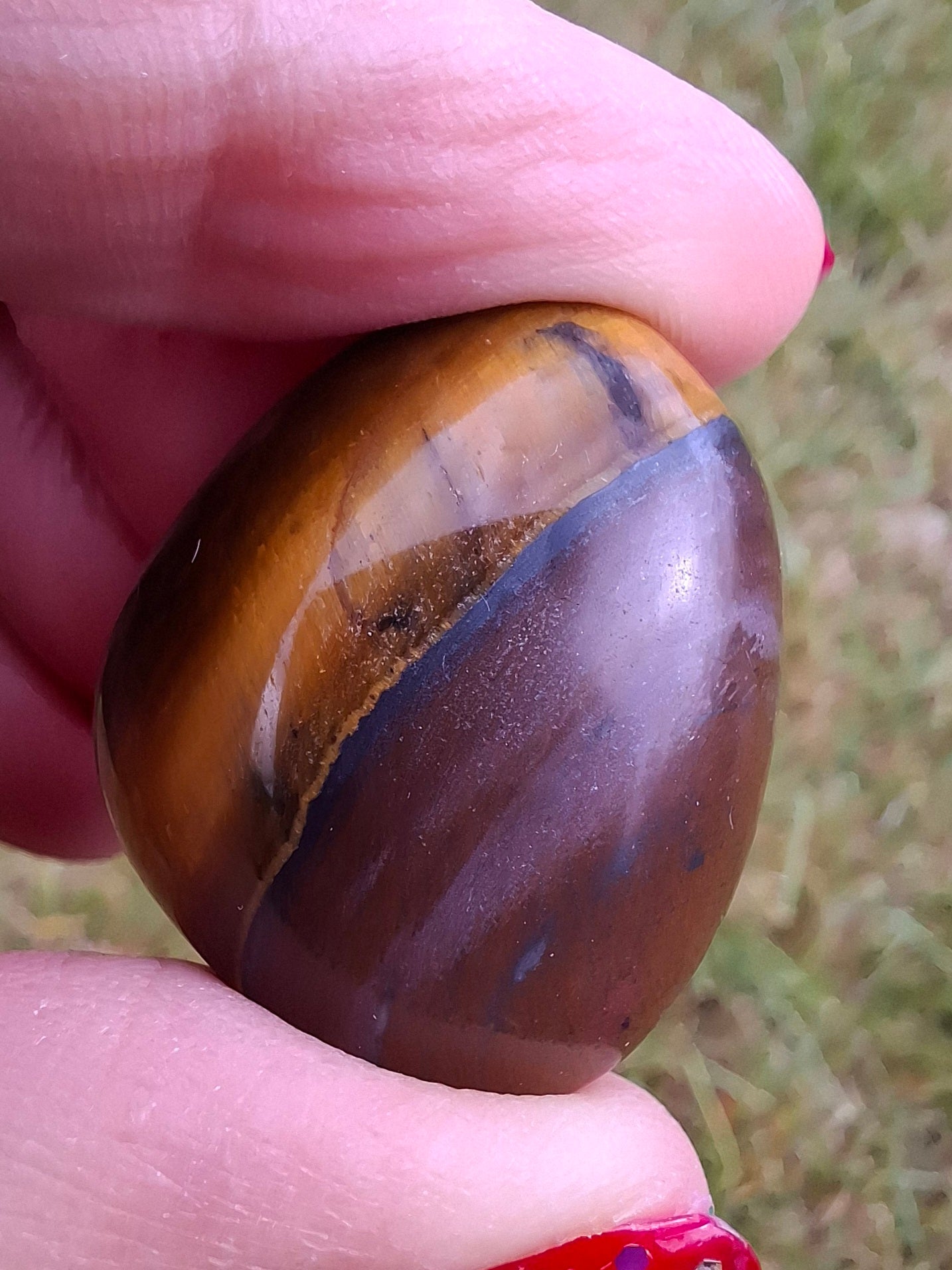 Tigers Eye, Tumble Stone, Crystal (Ref: T135)