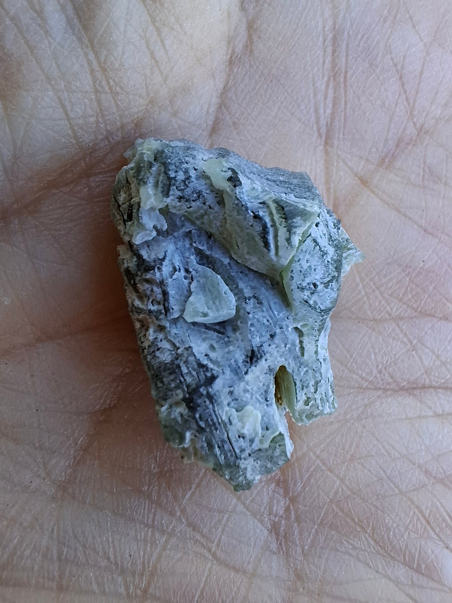 Moldavite Piece, SNOWFLAKE, FROSTED, BARTOCHOV, 4.00g, Tektite (Ref: 1367)