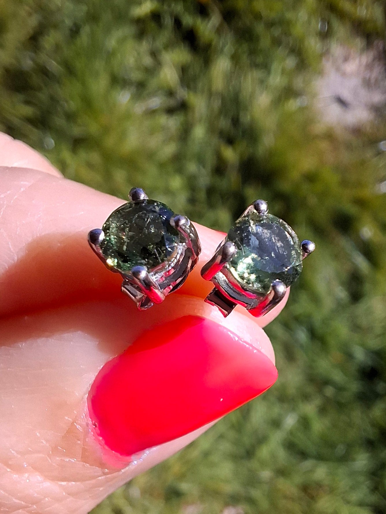 Moldavite (faceted) 5mm STUD EARRINGS, 925 Silver, Tektite (Ref: Pair51)