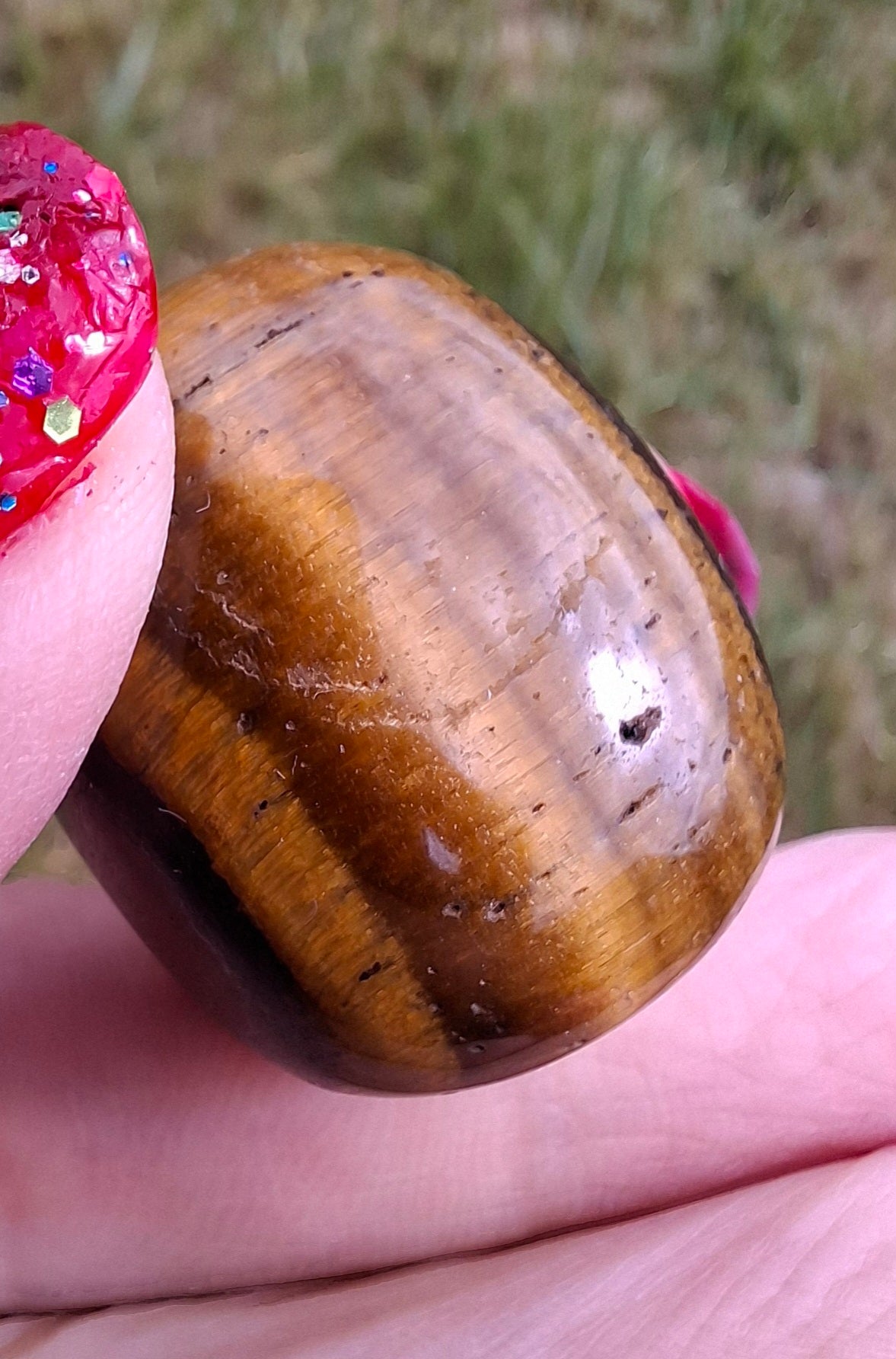 Tigers Eye, Tumble Stone, Crystal (Ref: T128)