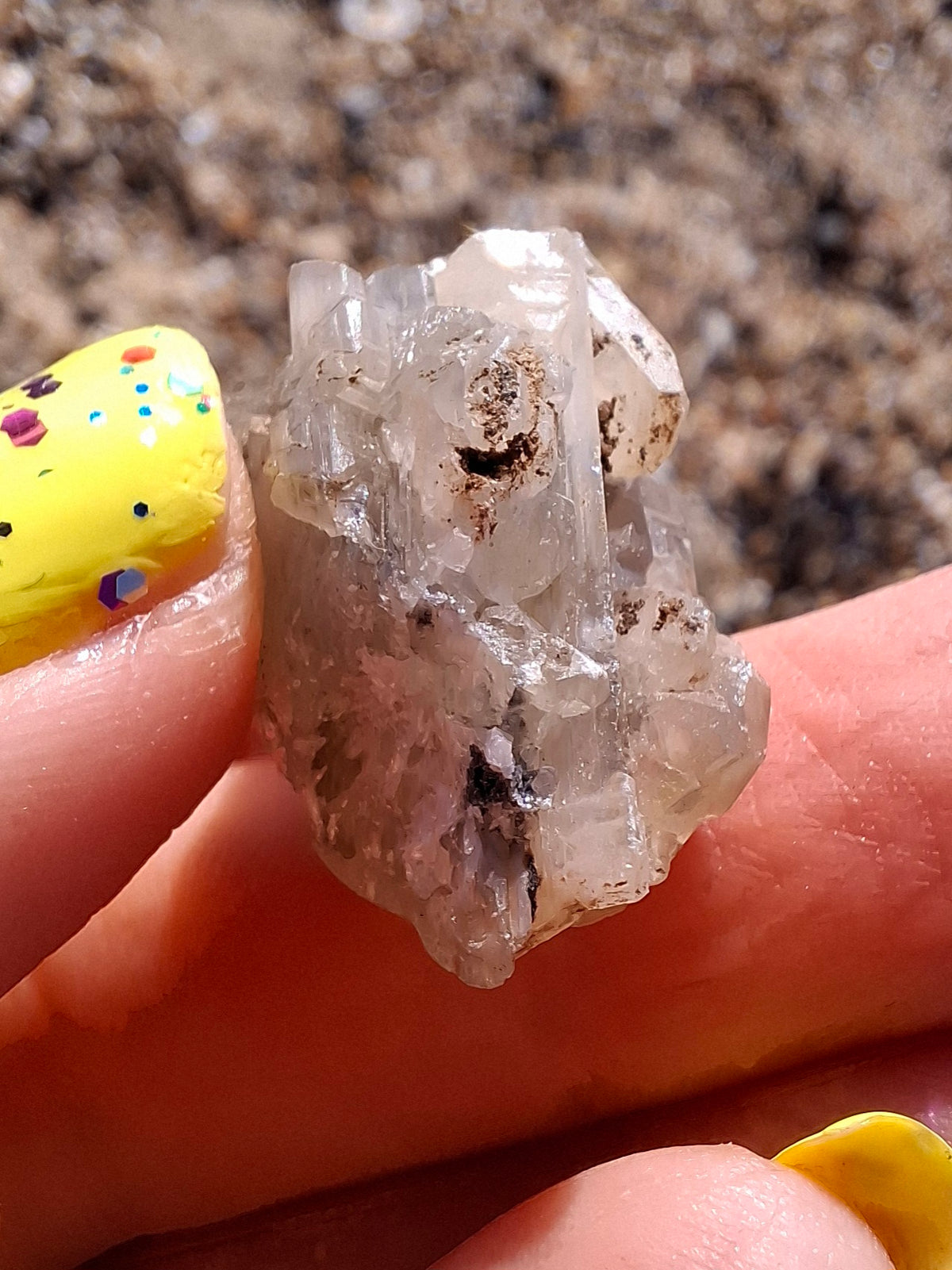 Cerussite, 18.05g, Crystal (Ref: CE3)