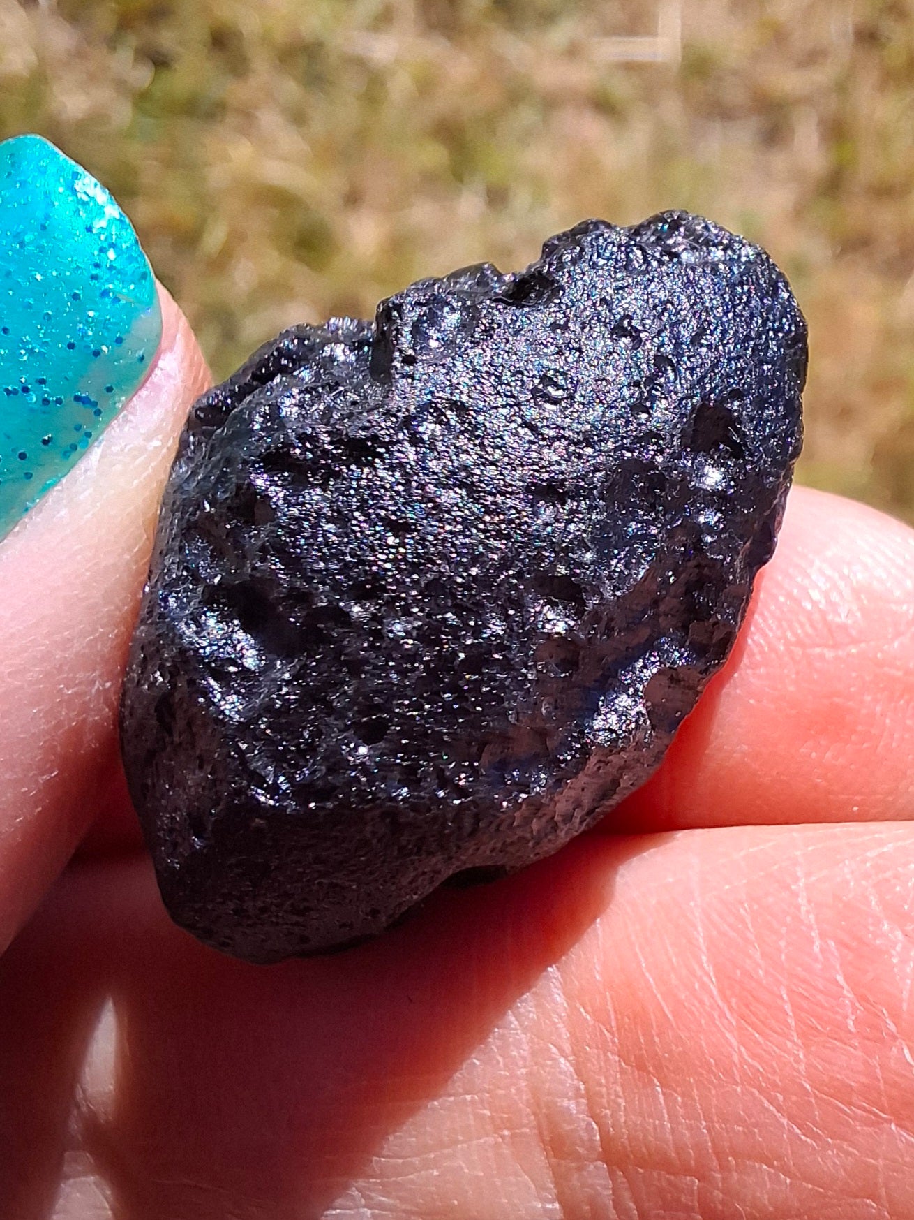 Guang Dong (Chinese), 10.55g, Tektite