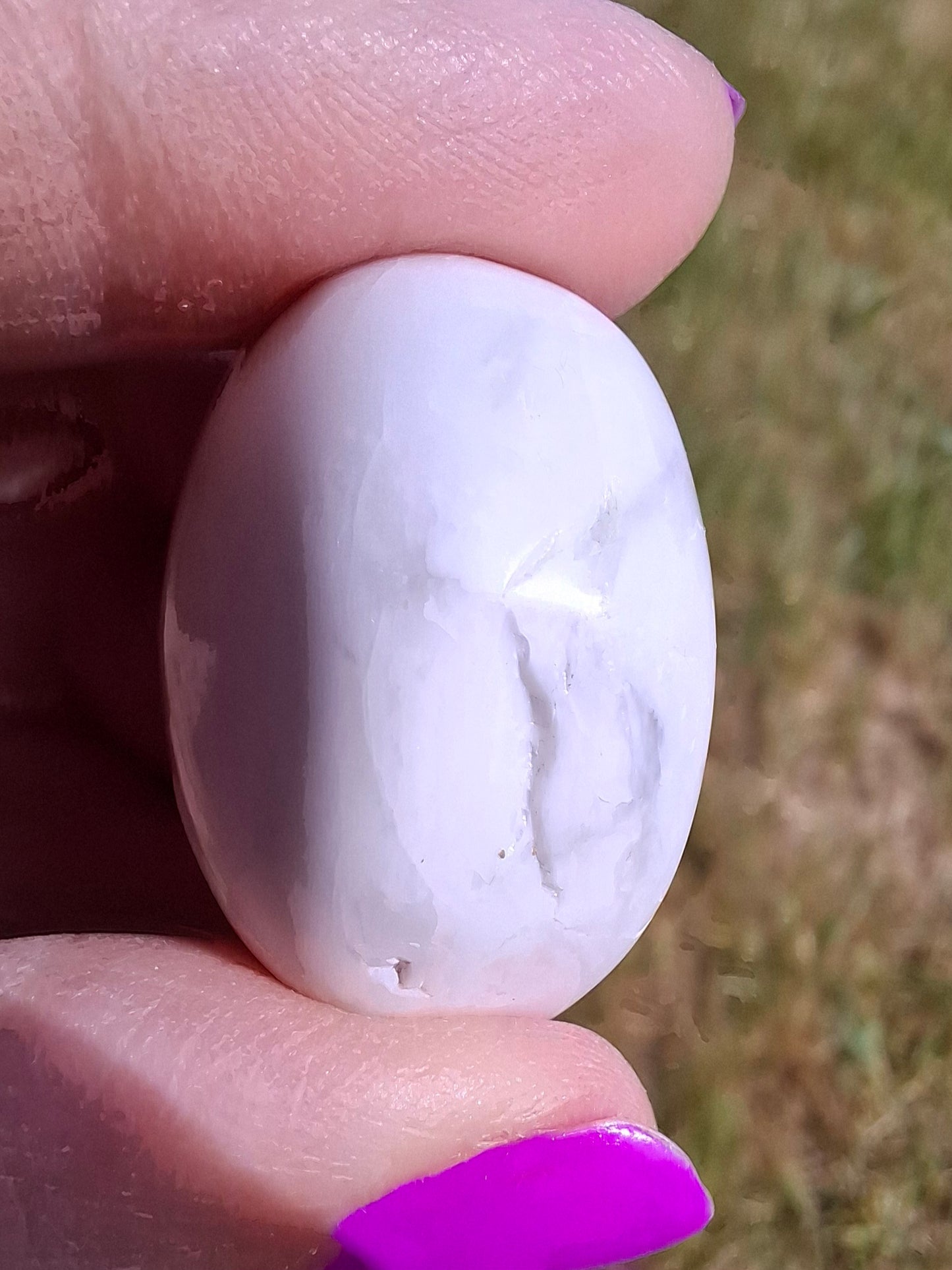 Howlite, Tumble Stone, Crystal (Ref: T38)