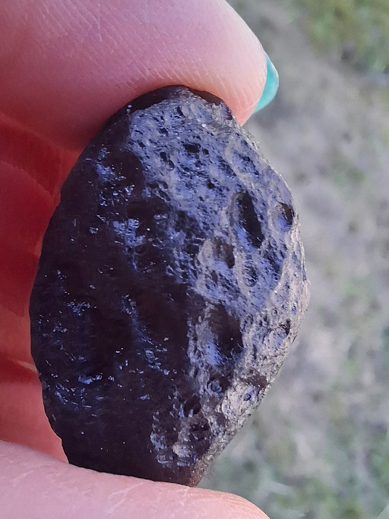 Guang Dong (Chinese), 10.55g, Tektite