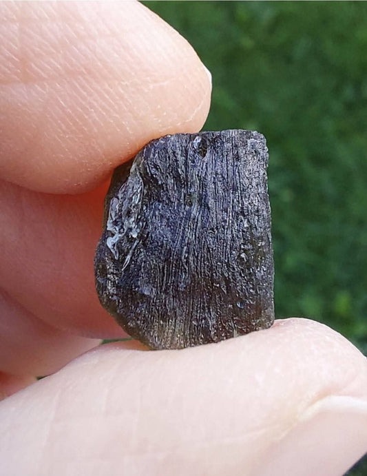 Moldavite Piece, 1.94g, Tektite (Ref: 914)