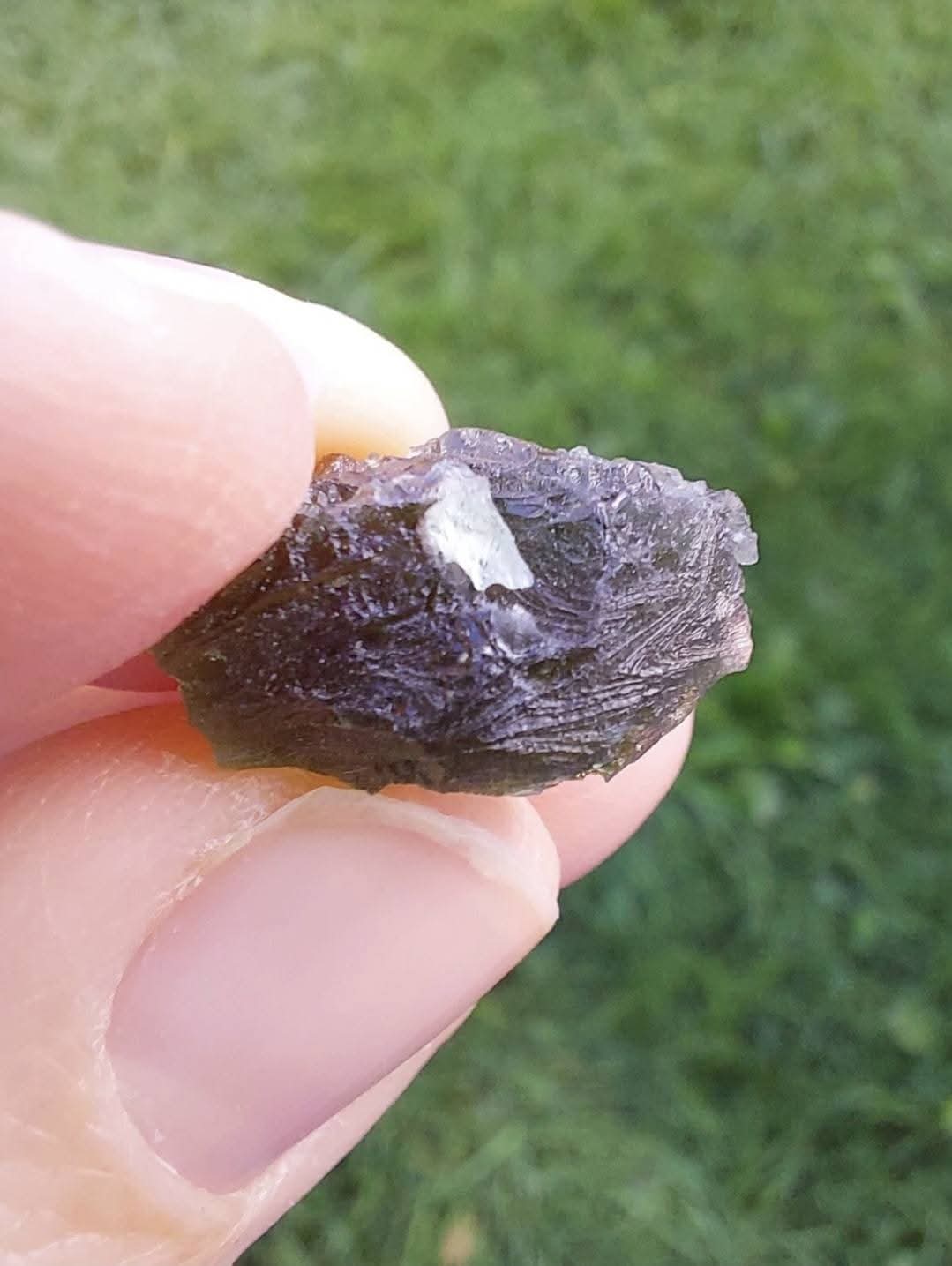Moldavite Piece, 2.05g. Tektite (Ref: 912)