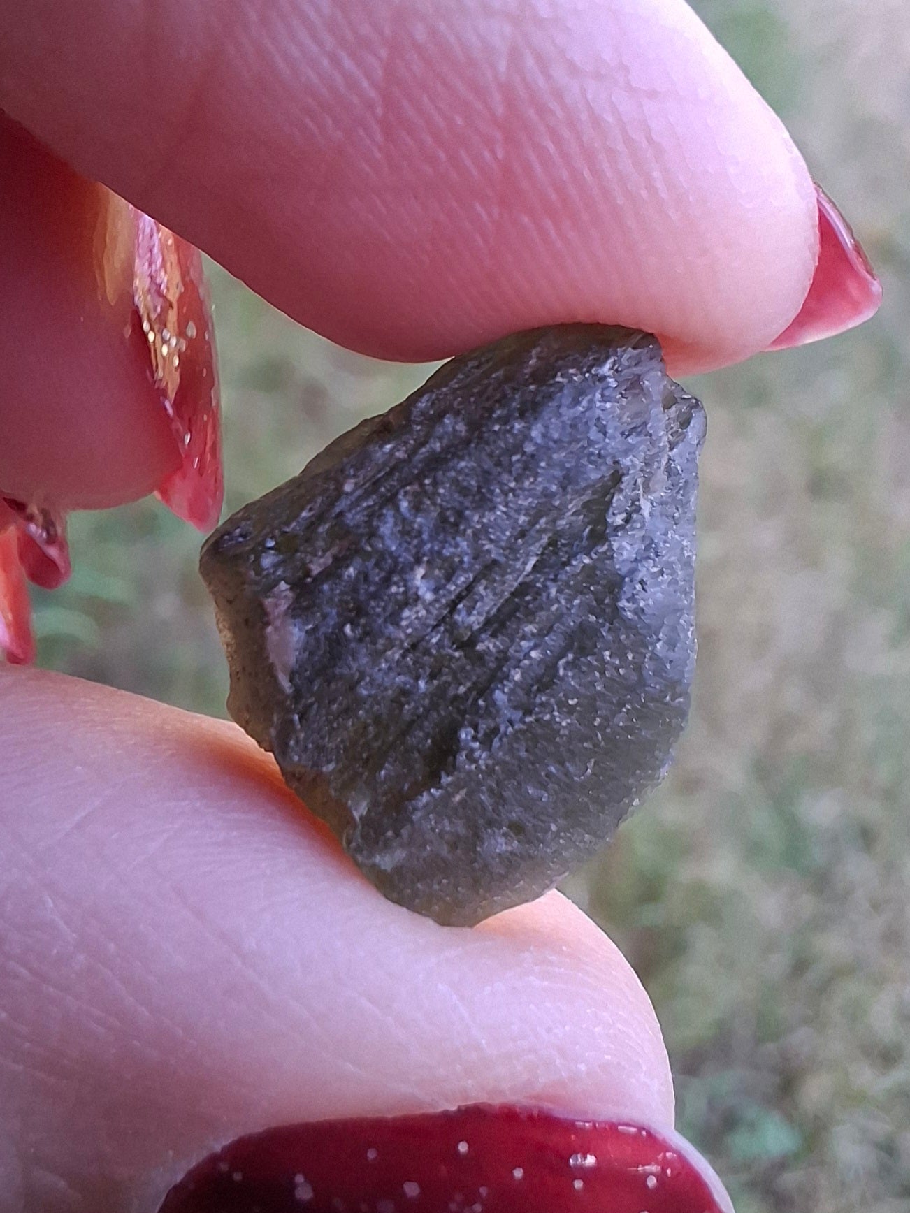 Moldavite Piece, 2.06g, Tektite (Ref: 1467)