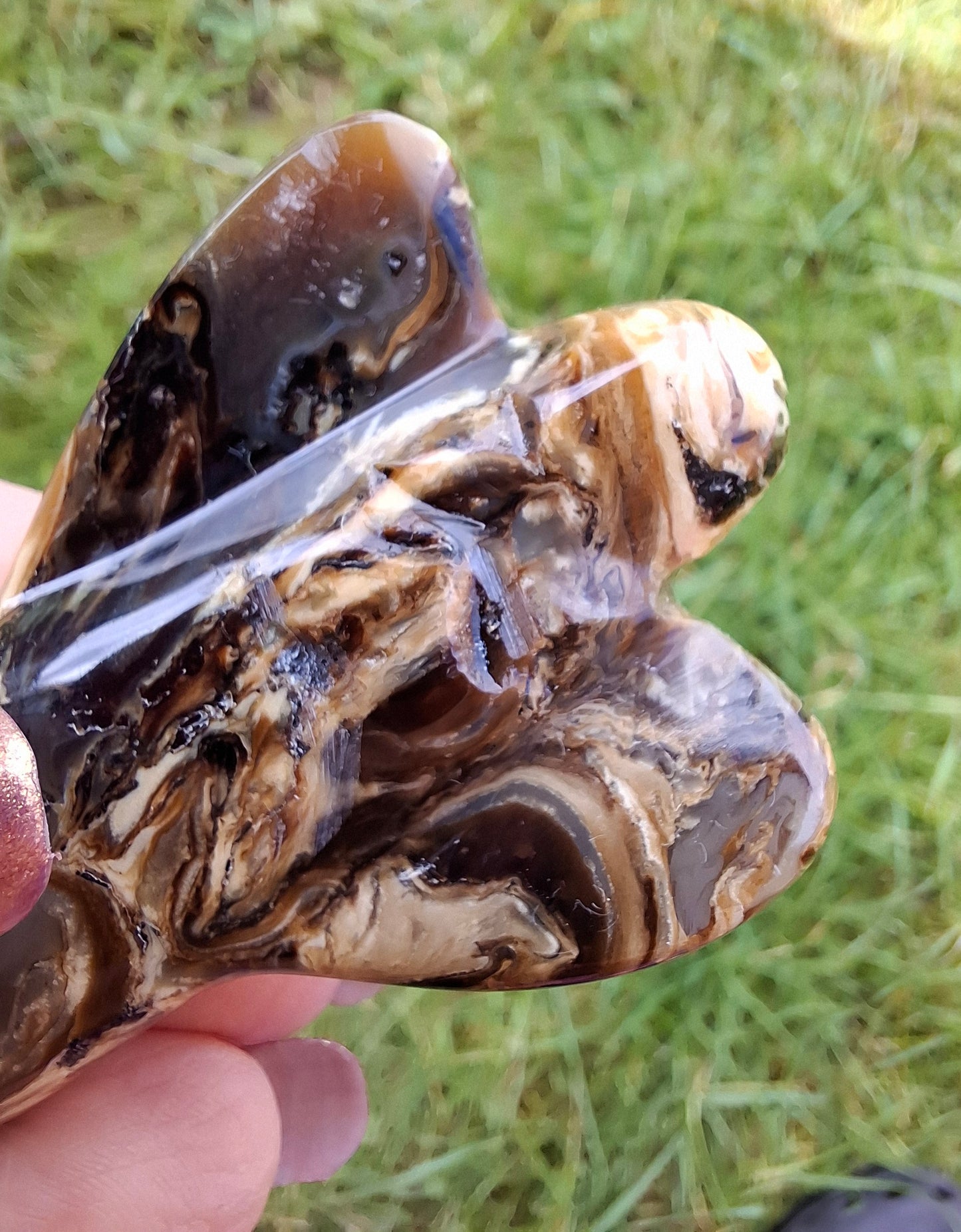 Red Amber Angel, 15.65g, Carving, Fossil (Ref: AA4)