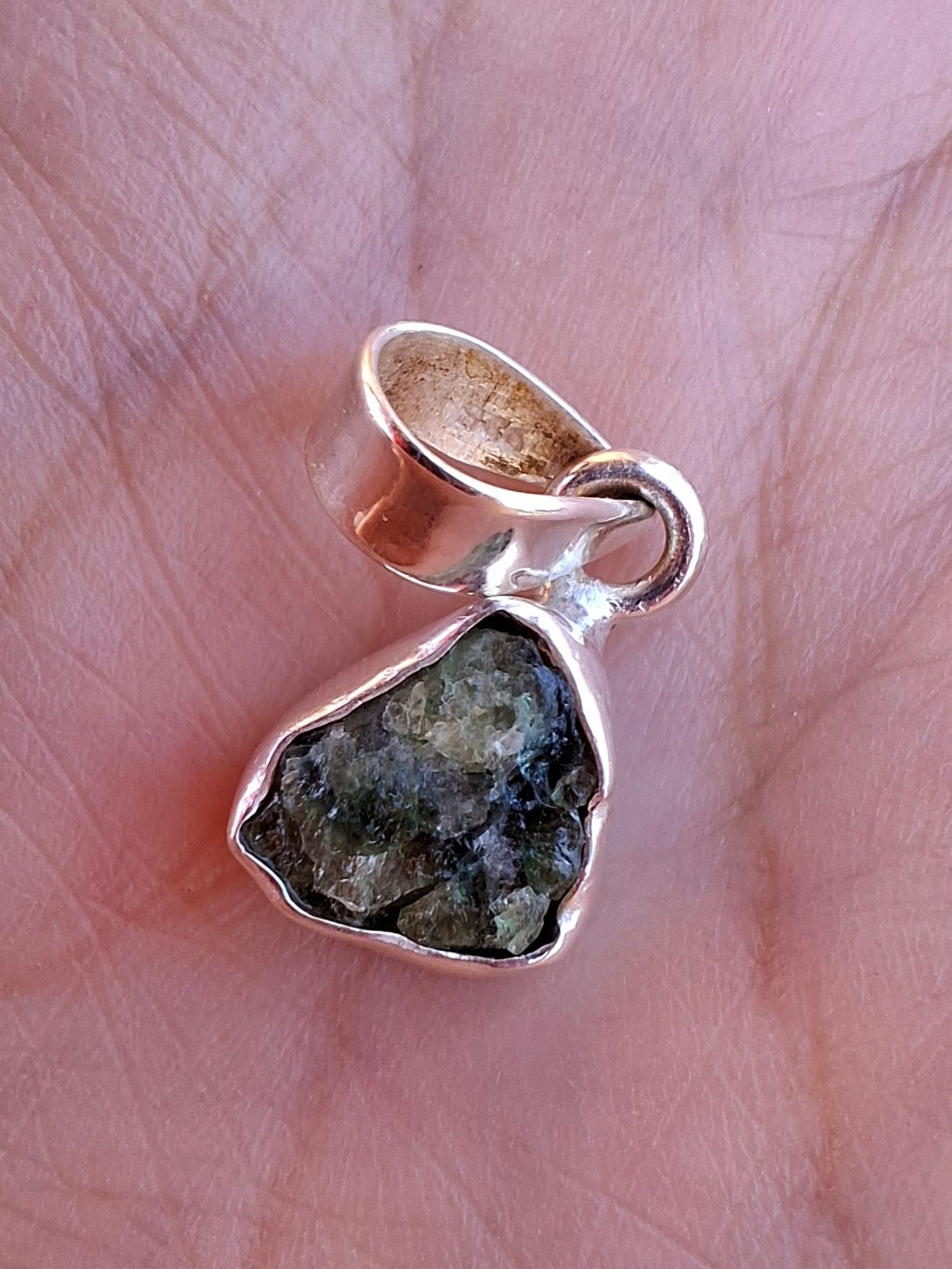 Green Tourmaline Pendant, 925 Silver, Crystal (Ref: GT16)