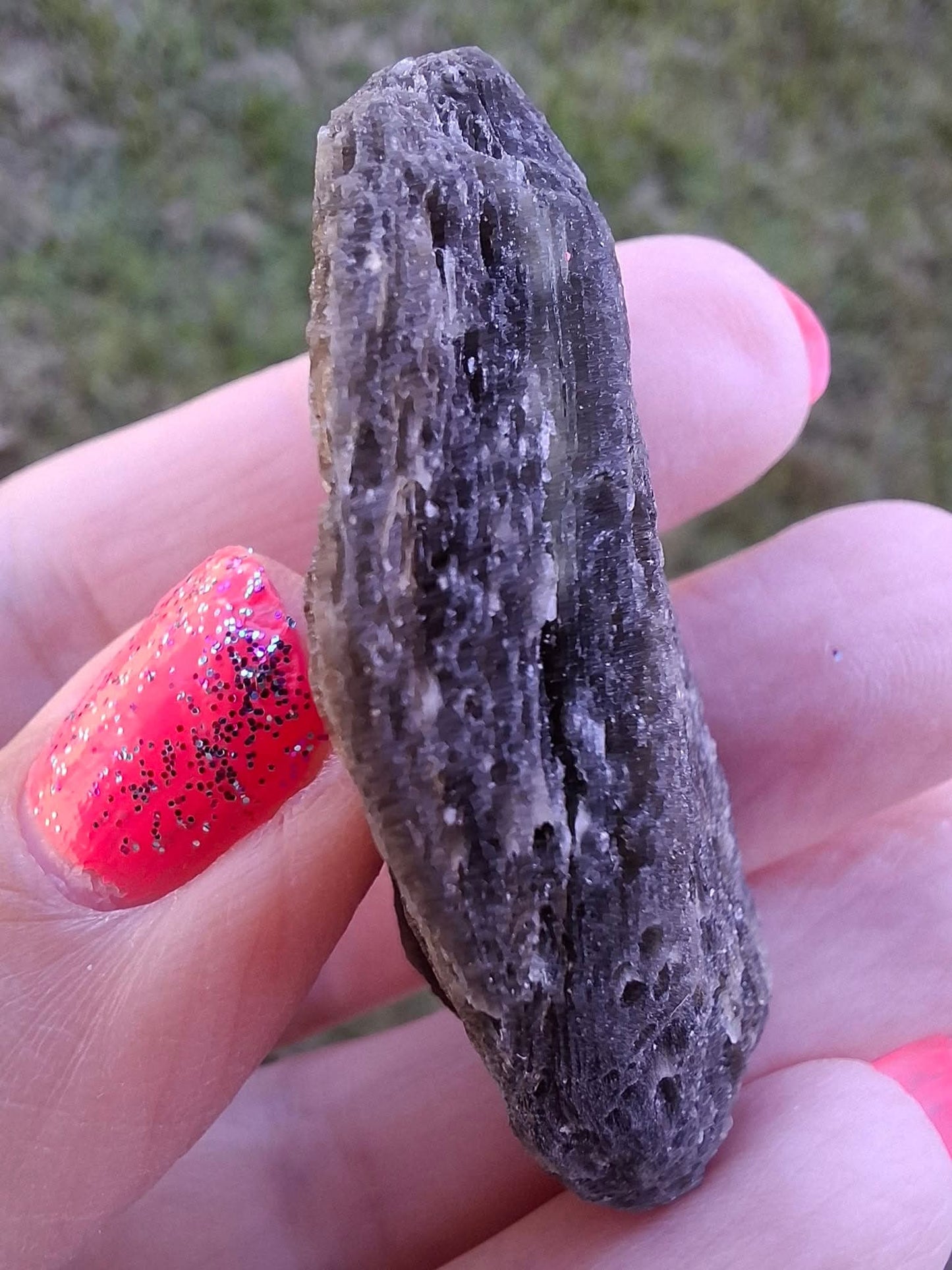 Moldavite Piece, NESMEN HURKA,  26.87g, Tektite (Ref: 1170)