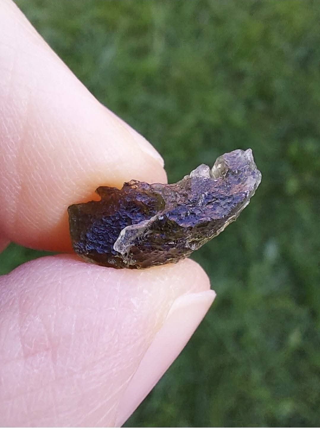 Moldavite Piece, 0.91g, Tektite (Ref: 924)