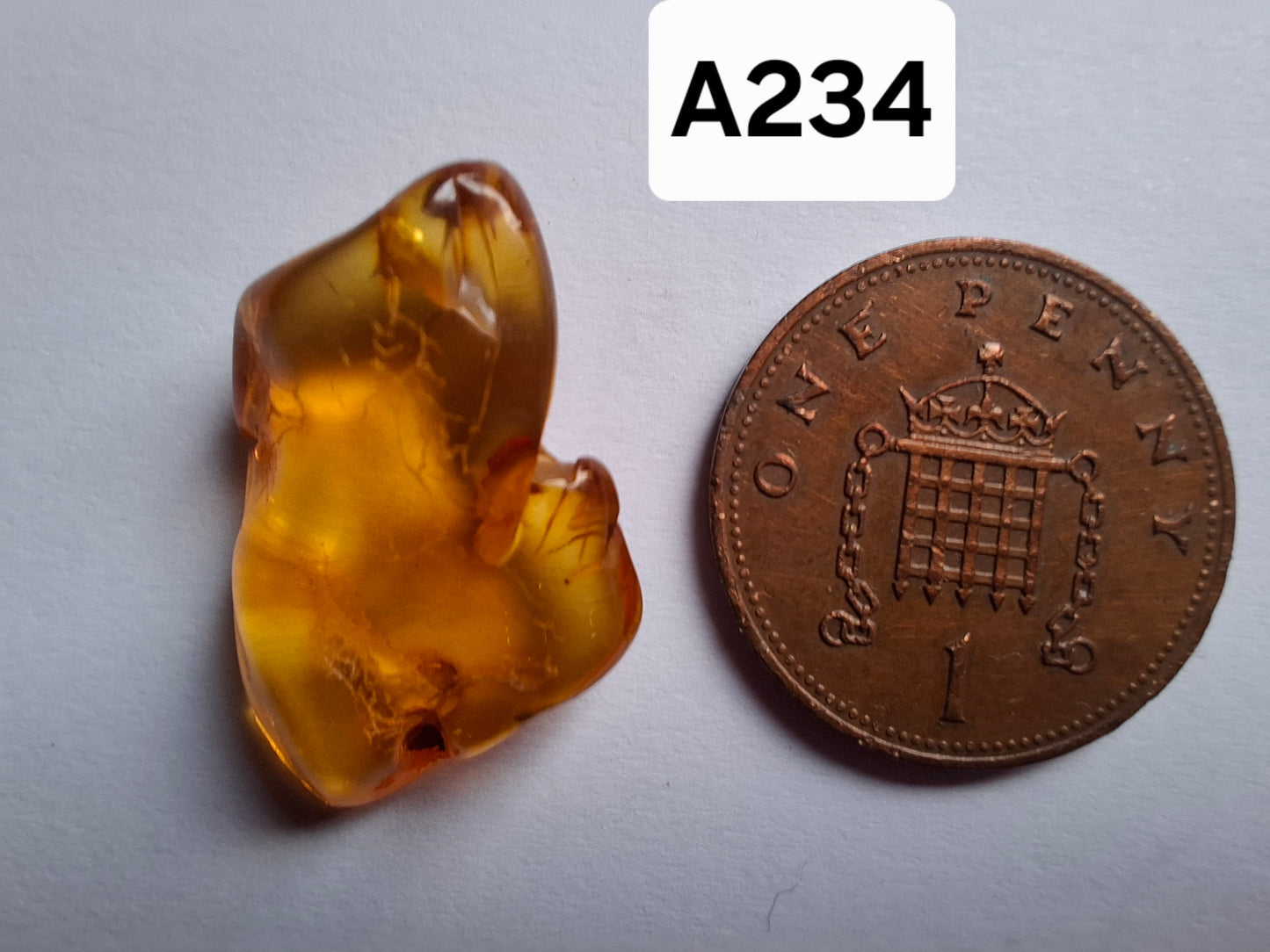 Baltic Amber, 1.31g, Fossil (Ref: A234)