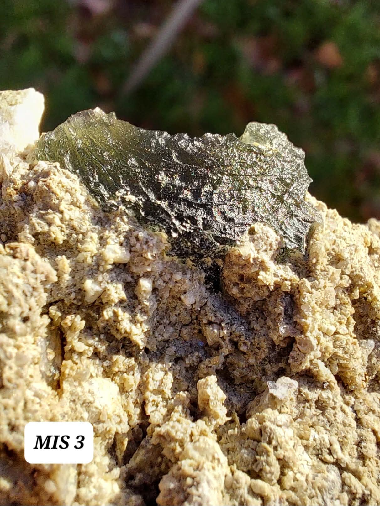 Moldavite In-Situ (in matrix), Besednice, Est- 3g, Tektite (Ref: MIS3)