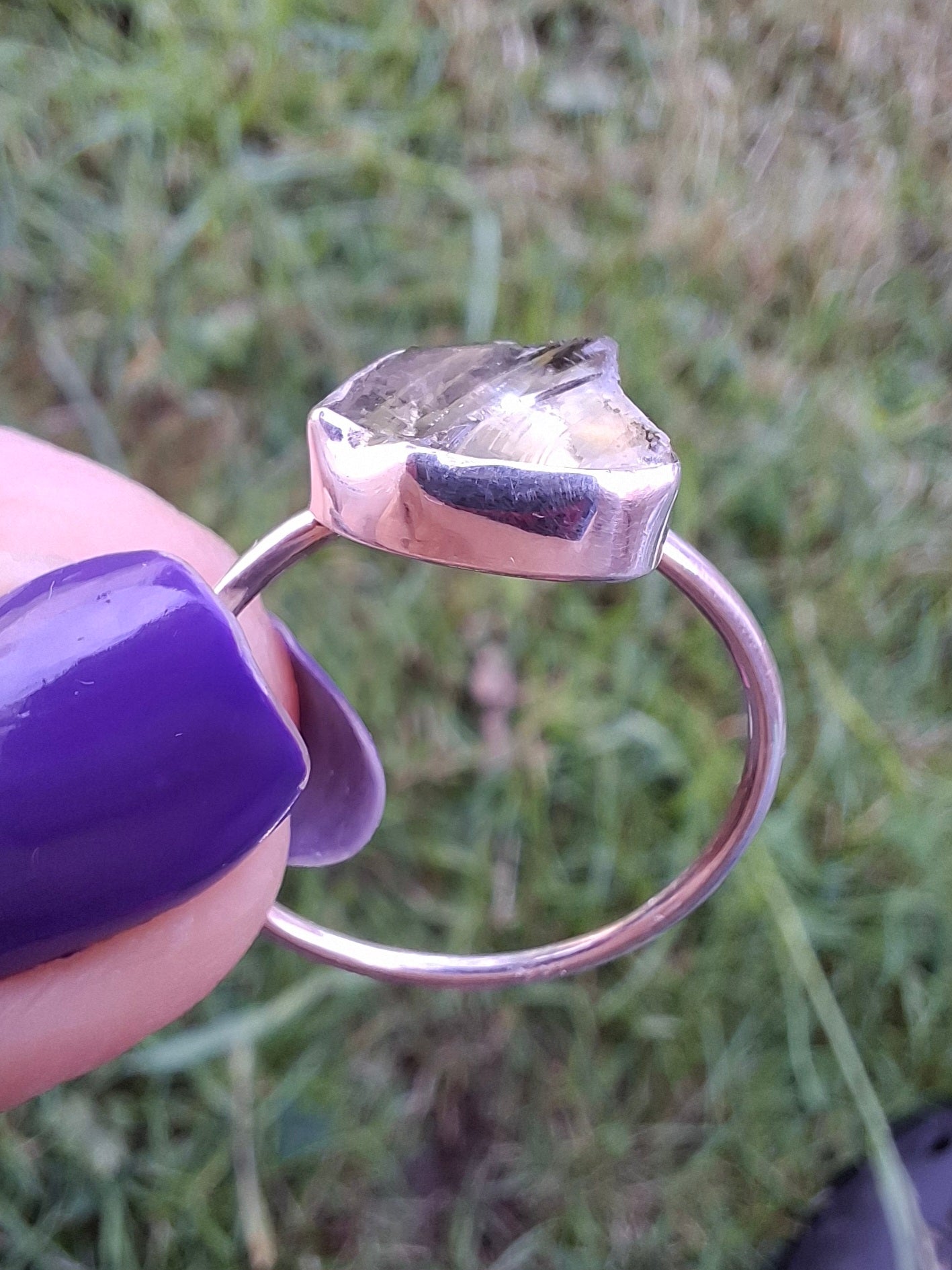 Libyan Desert Glass Ring, size large V, 925 Silver, Tektite (Ref: LR54)