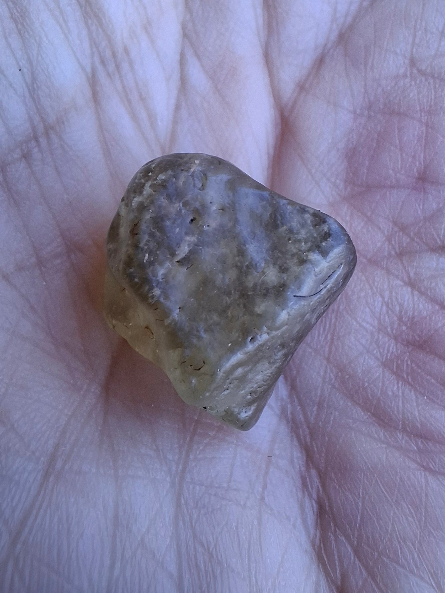 Libyan Desert Glass (darker) Piece, 4.92g, Tektite (Ref: L1364)