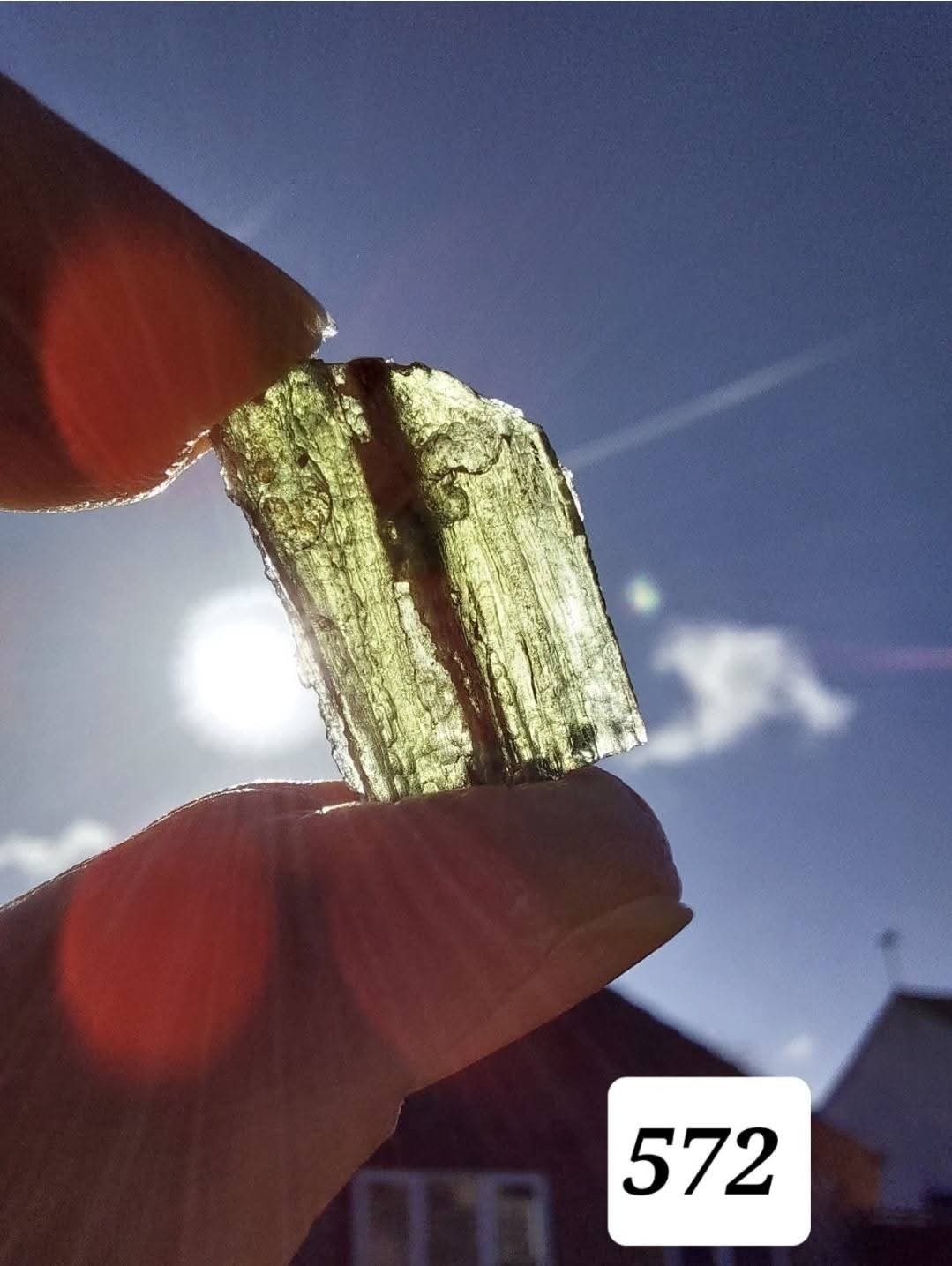 Moldavite Piece, 1.46g, Tektite (Ref: 572)